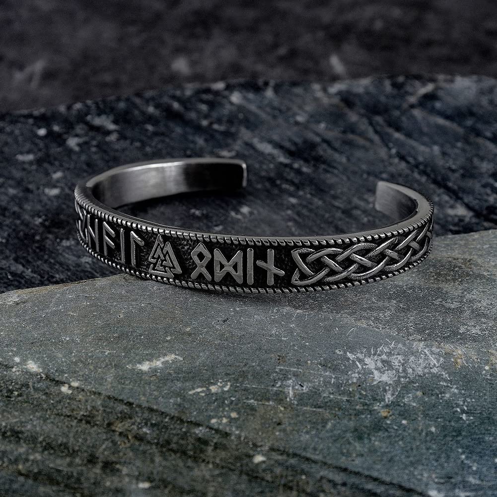 Amazon.co.jp: 北欧バイキング Valknut ケルト ノット