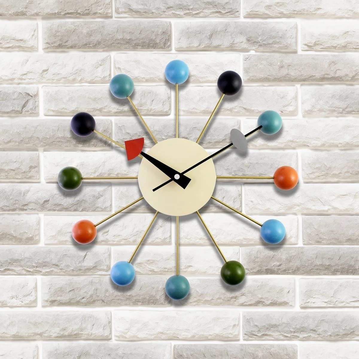 Boule Horloge Art Simulation Sport décoratif Bonbons Horloge Murale Couleur Mixte métal + Boule en Bois Massif