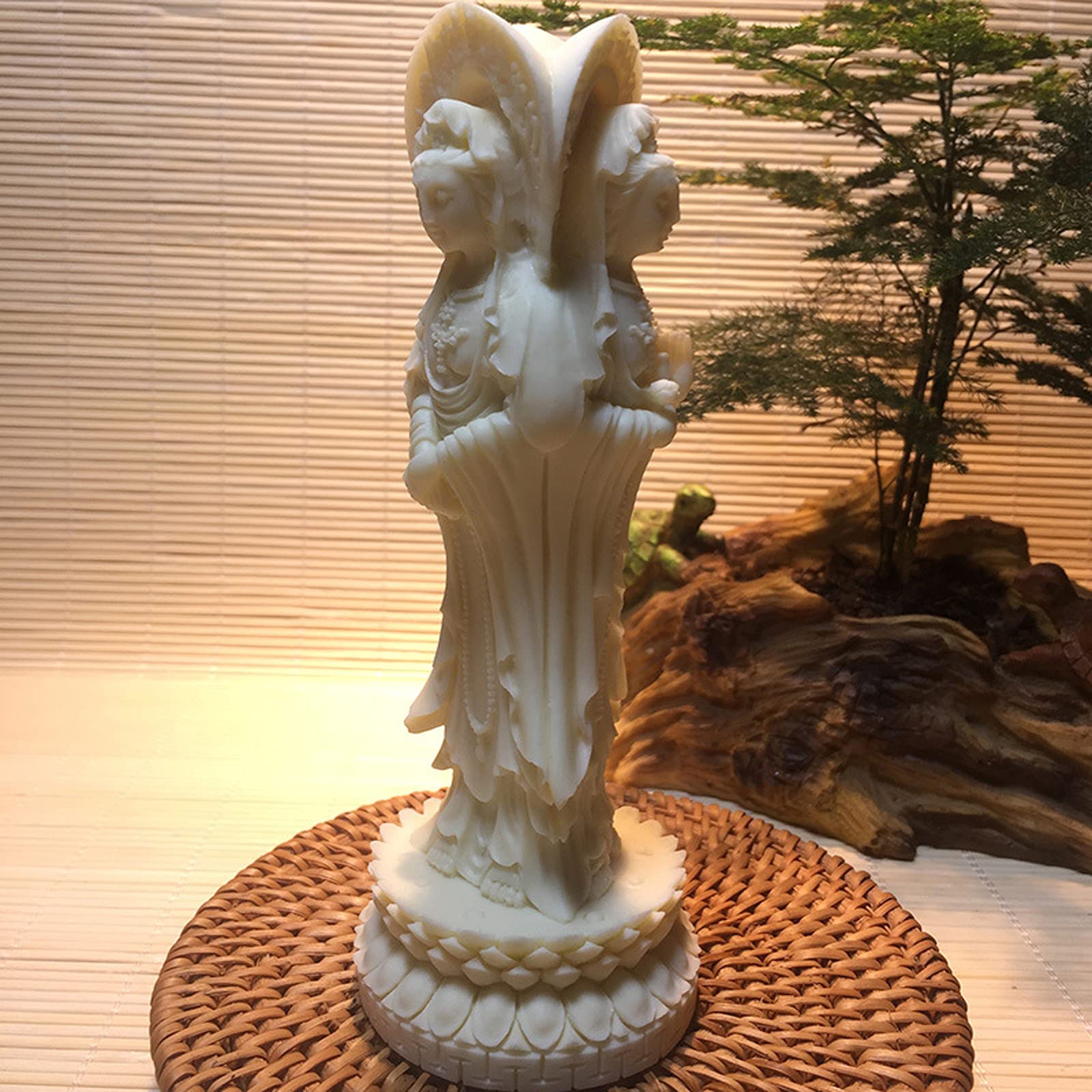 Amazon｜泉陰観音像女性の仏像彫刻三面観音菩薩の女神慈悲と慈悲の家の