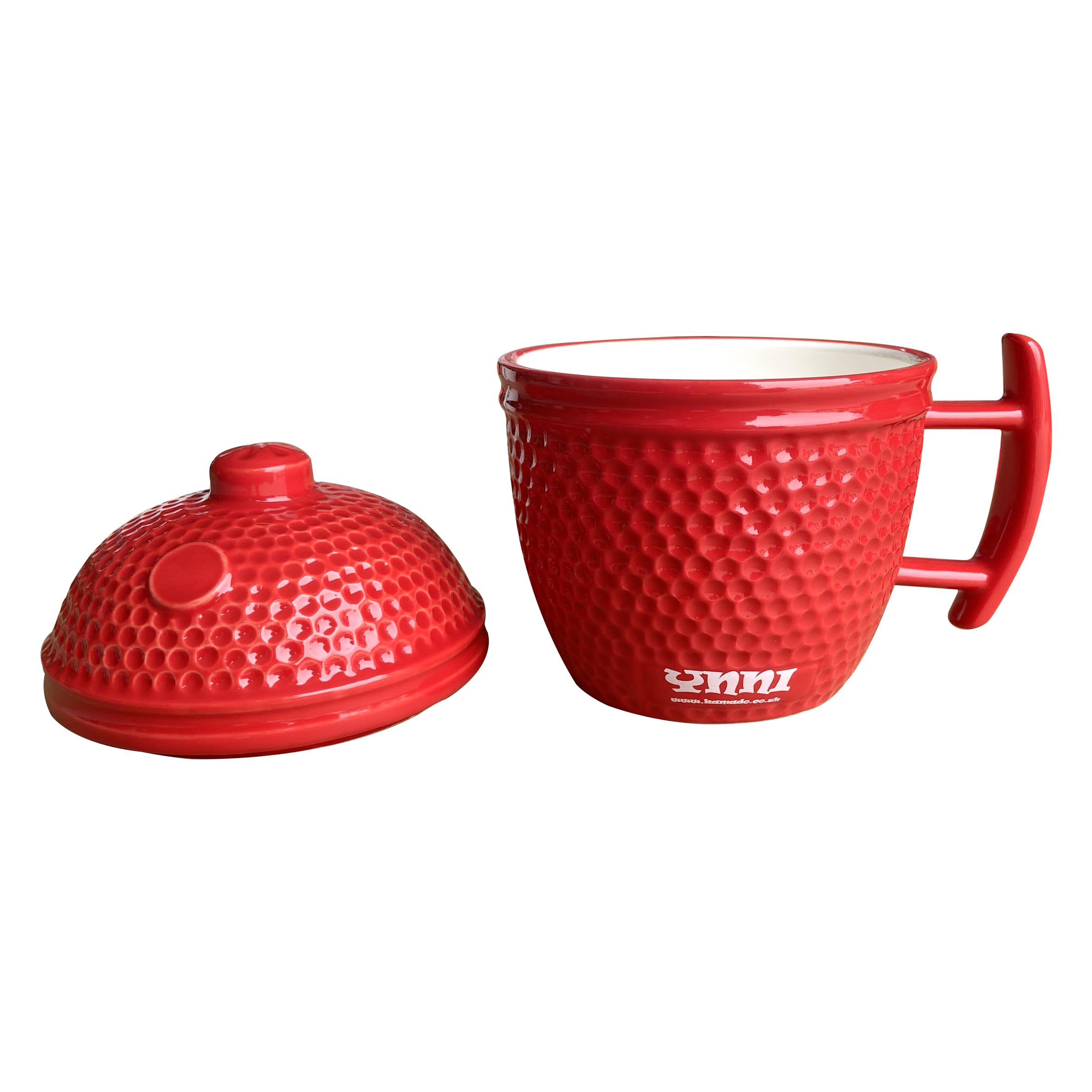 YNNI Ceramic Kamado Style Mug with Lid Red with YNNI Logo TQMGRE