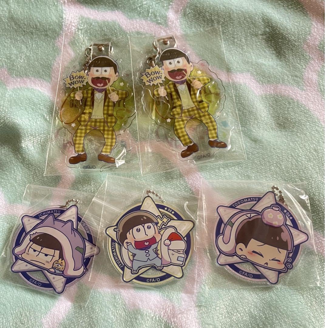 おそ松さん カラ松 アクキーセット Amazon.co.jp: おそ松さん 弟松アクキーセット : おもちゃ