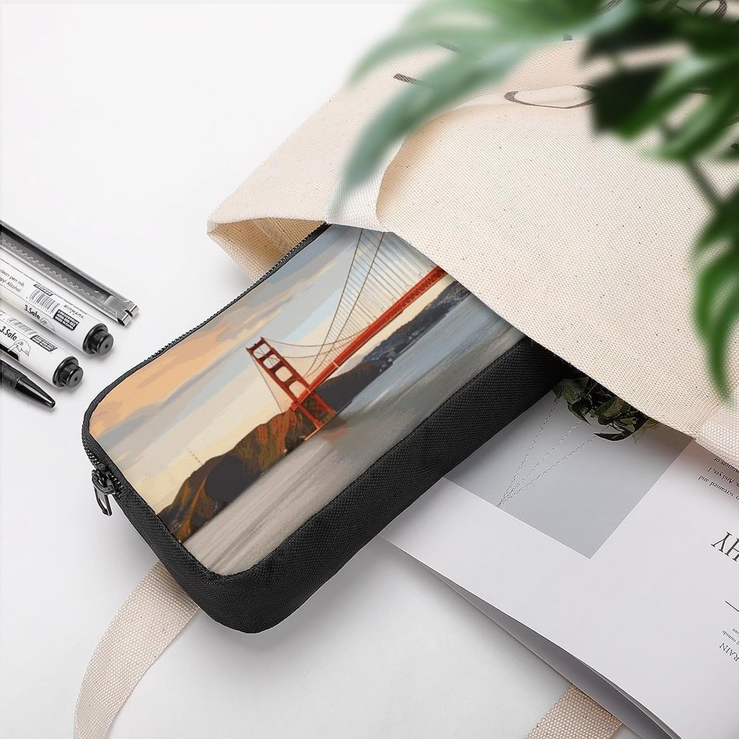 Lightweight Bridge Pen Pouch with Metal Zipper image 5