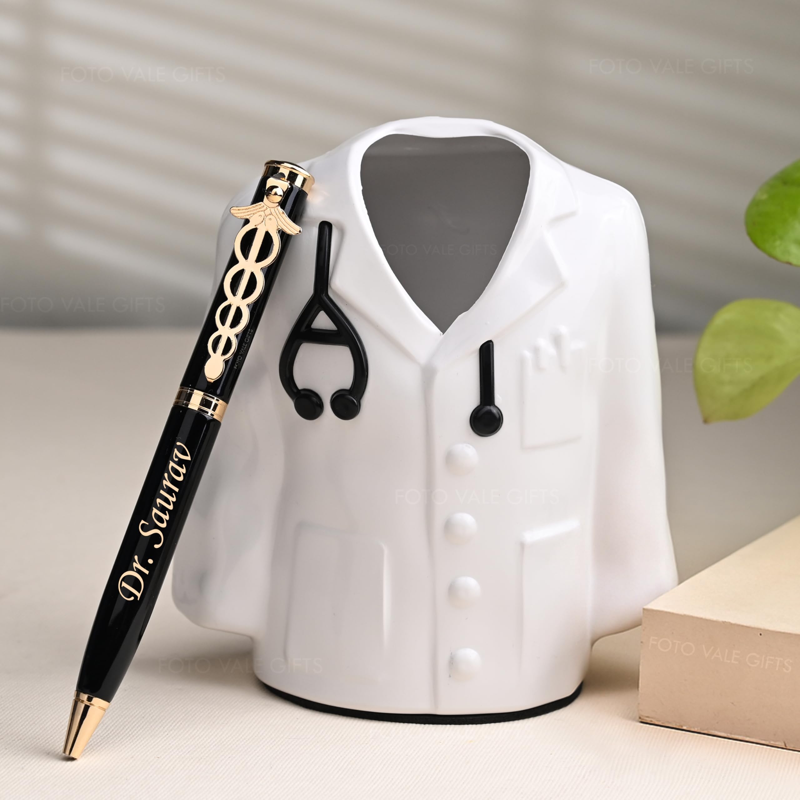 Personalized Doctor Pen Stand & Pen Engraved with Your Name Permanently. For Doctors, Surgeons, Medico, Dr. & Medical Students. Best Gifts for Birthdays. ABS Plastic, White