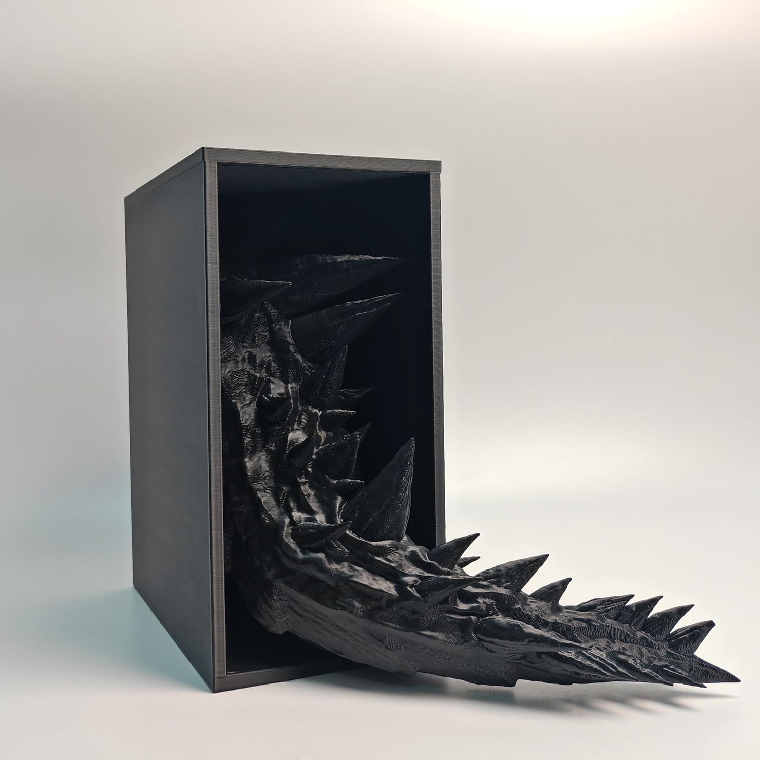 3D Printed Black Horned Dragon Bookend Decorative Sculpture Realistic Dragon Design for Bookshelf Home Decor Unique Book Stand Accent Piece (Black Dragon Tail)