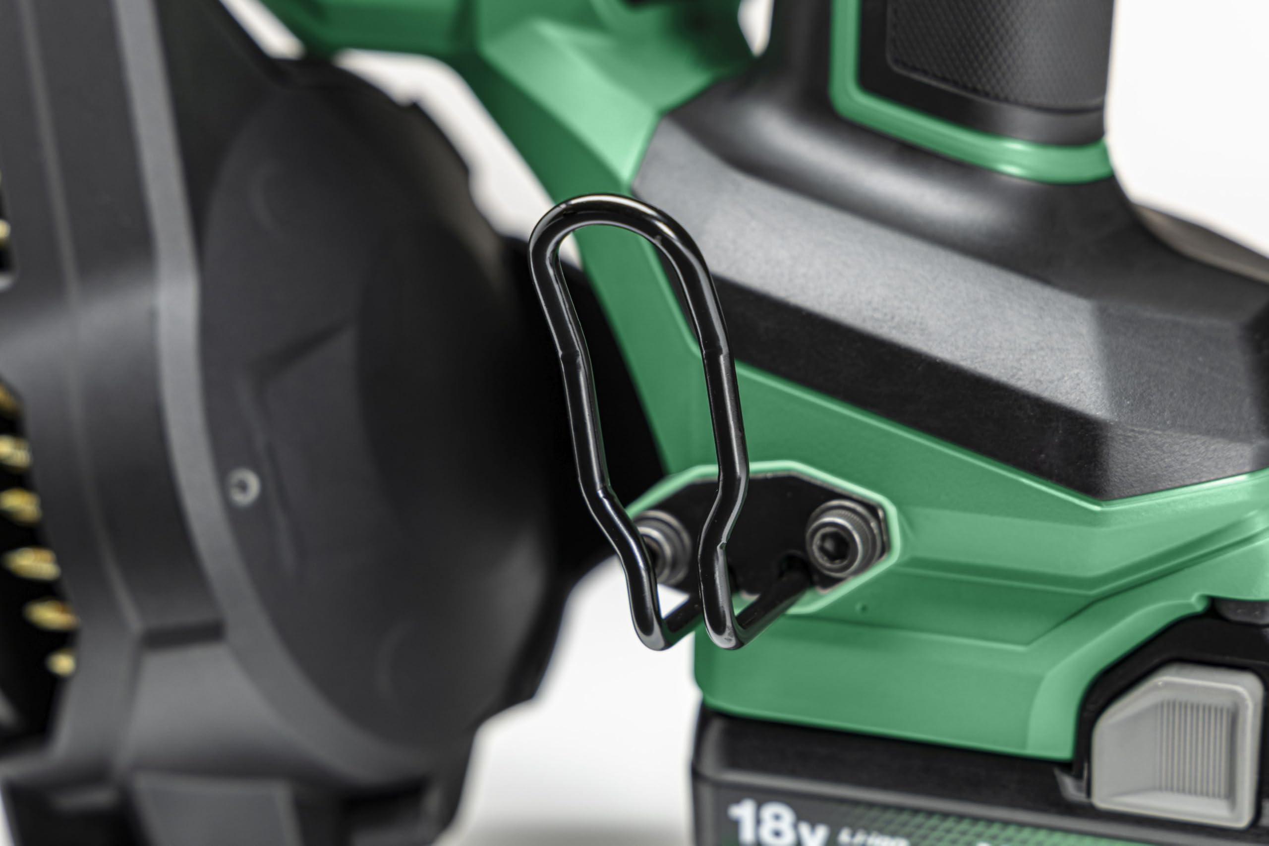 HiKOKI Cloueuse de toit sans fil - 18 V, clous 25-45 mm, entraînement à ressort pneumatique, moteur brushless - Puissante, sans entretien et polyvalente - Mallette incluse