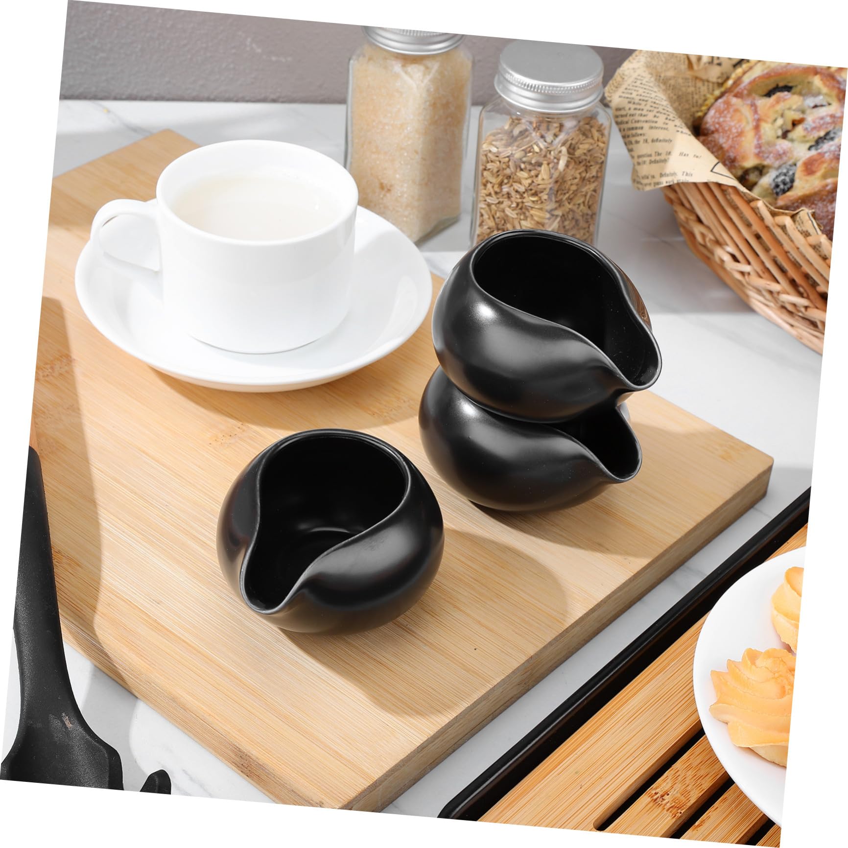 3 Stück Keramik Milchkännchen im Vintage Nordic Stil, Schwarz