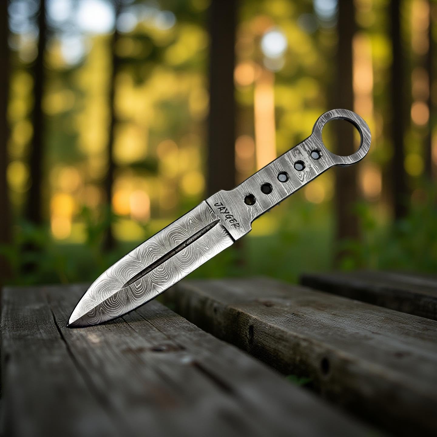 Handmade Damascus Steel Throwing Knife – Full Tang Precision Blade | Professional Throwing Knives for Target Practice | Balanced Knife for Outdoor Sport & Training