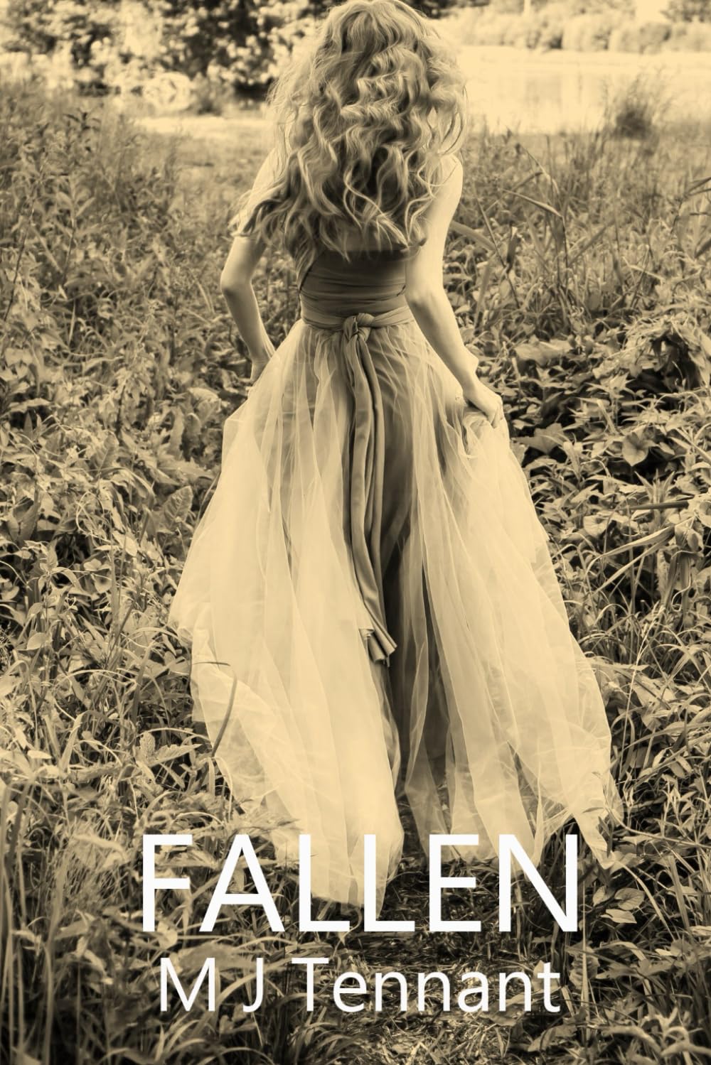 Fallen: A Rough Farm Boy, Enemies to Lovers, Bad Boy, Possessive Bully Romance - Book Two: 2 (Love in Norfolk)