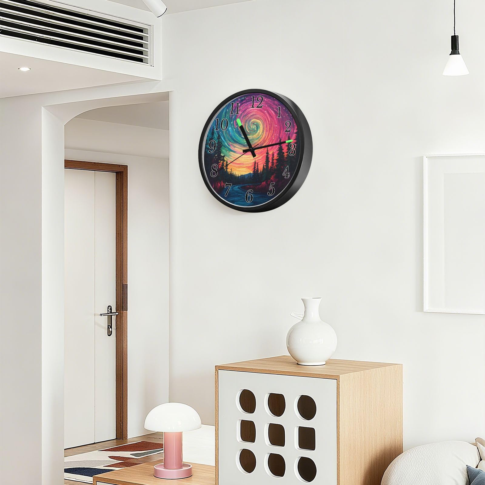 Mnsruu Star Swirl Road Forest Night - Reloj de pared luminoso para dormitorio, funciona con pilas, silencioso, brilla en la oscuridad, para sala de estar, cocina, 12 pulgadas