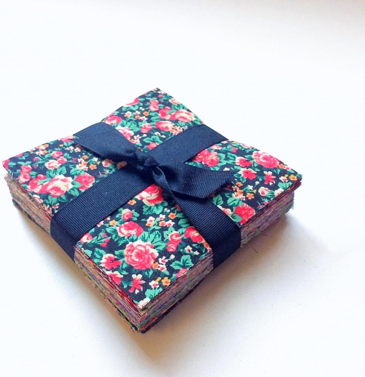 96-Piece Vintage Florals Shabby Chic Charm Pack 5"x5" – 100% Cotton Quilt Fabric Squares, Precut Floral Designs for Quilting & Crafts, Patchwork, Sewing