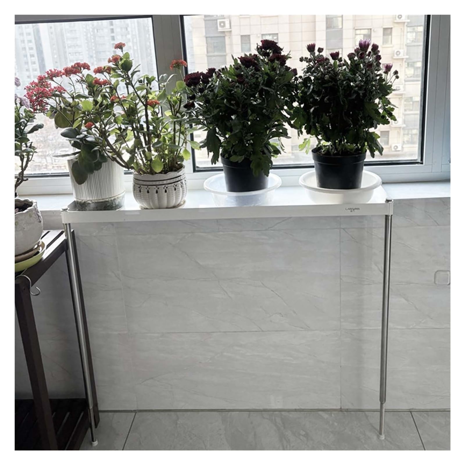Półka na parapet biały metalowy stojak na rośliny bez otworów, regulowana wysokość parapetu z otworami drenażowymi, uniwersalny stojak na rośliny/ (szer. 60 cm / 19,7 cala, H 4-8,5 cm/1,6″-3,3 cala)