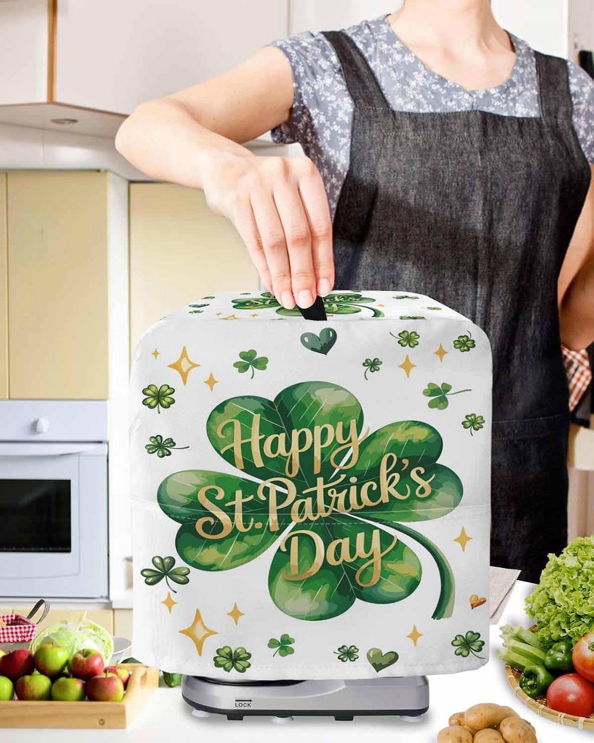Saint Patrick's Day Stand Mixer Cover with Storage Pocket, Waterproof Kitchen Mixer Covers, Watercolor Shamrock Love Star Lucky Green Kitchen Appliance Dust Cover Compatible with 5-8 Quart Mixers
