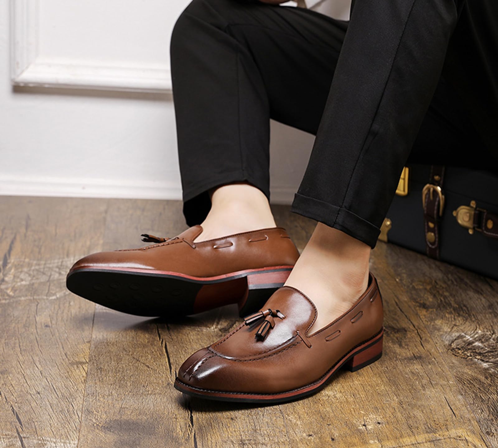Mocassini da Uomo con Nappine in Pelle PU Senza Lacci Scarpe da Cerimonia Classici Mocassini Eleganti per Lavoro E Occasioni Formali