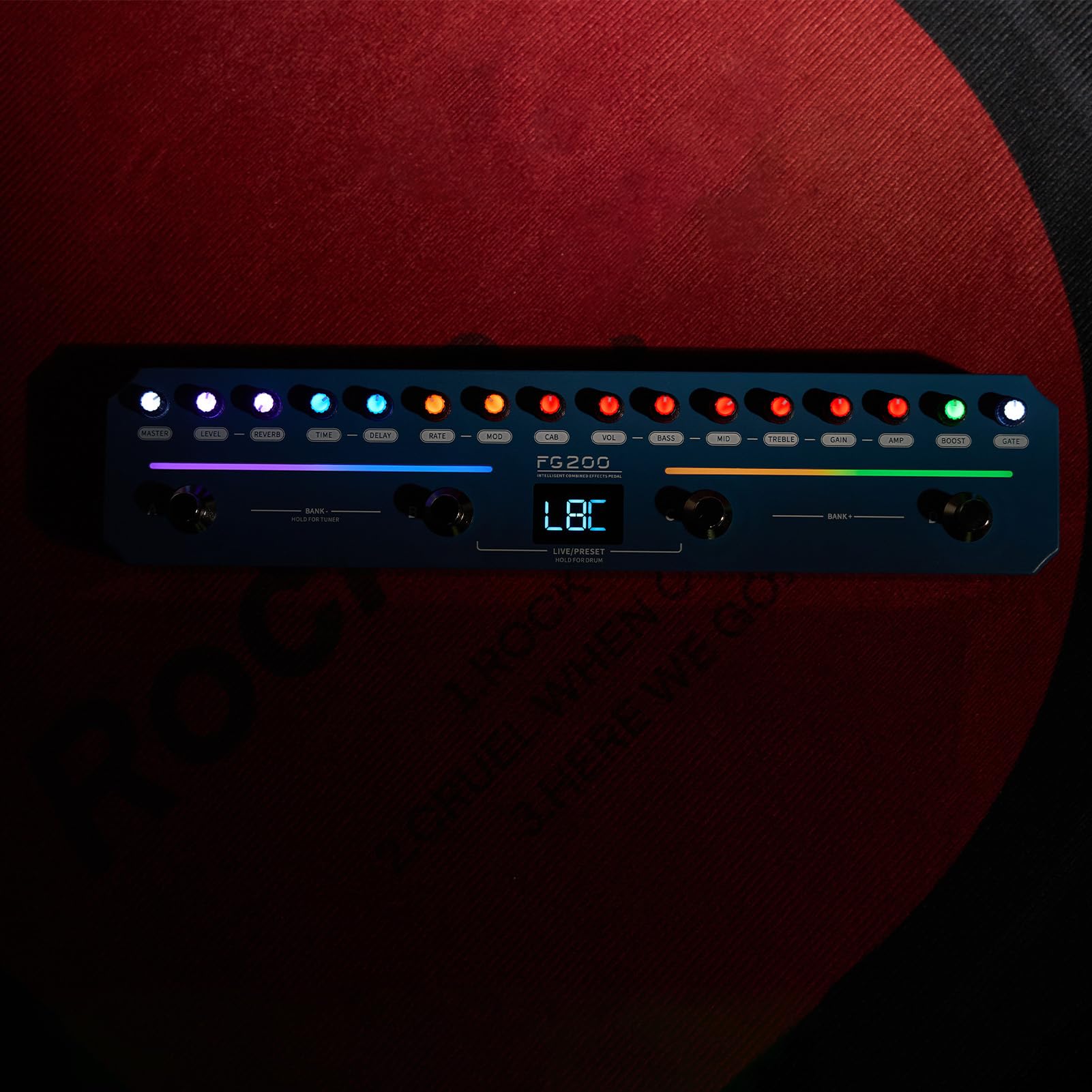Pedaliera Multieffetti per Chitarra Elettrica con 52 Modelli AMP e 16 Simulazioni CAB - Strumento Completo per Musicisti con 7 Moduli Effetti e 40 Preset, Supporto APP e OTG