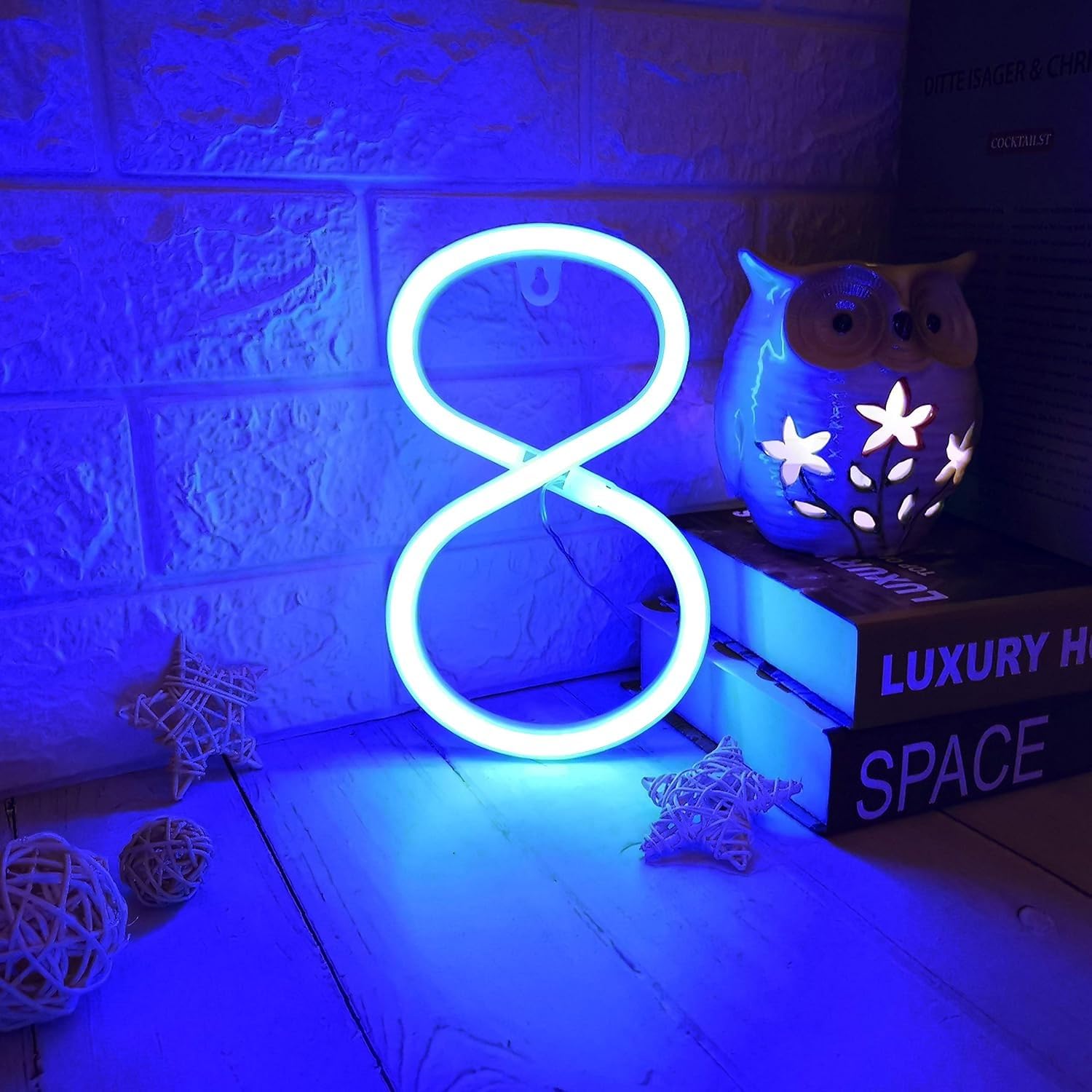 LED Marquee Letter Lights, Light Up Letters Glitter Alphabet Letter Sign Battery Powered for Night Light Birthday Party Wedding Girls Gifts Home Bar Christmas Decoration — image 1
