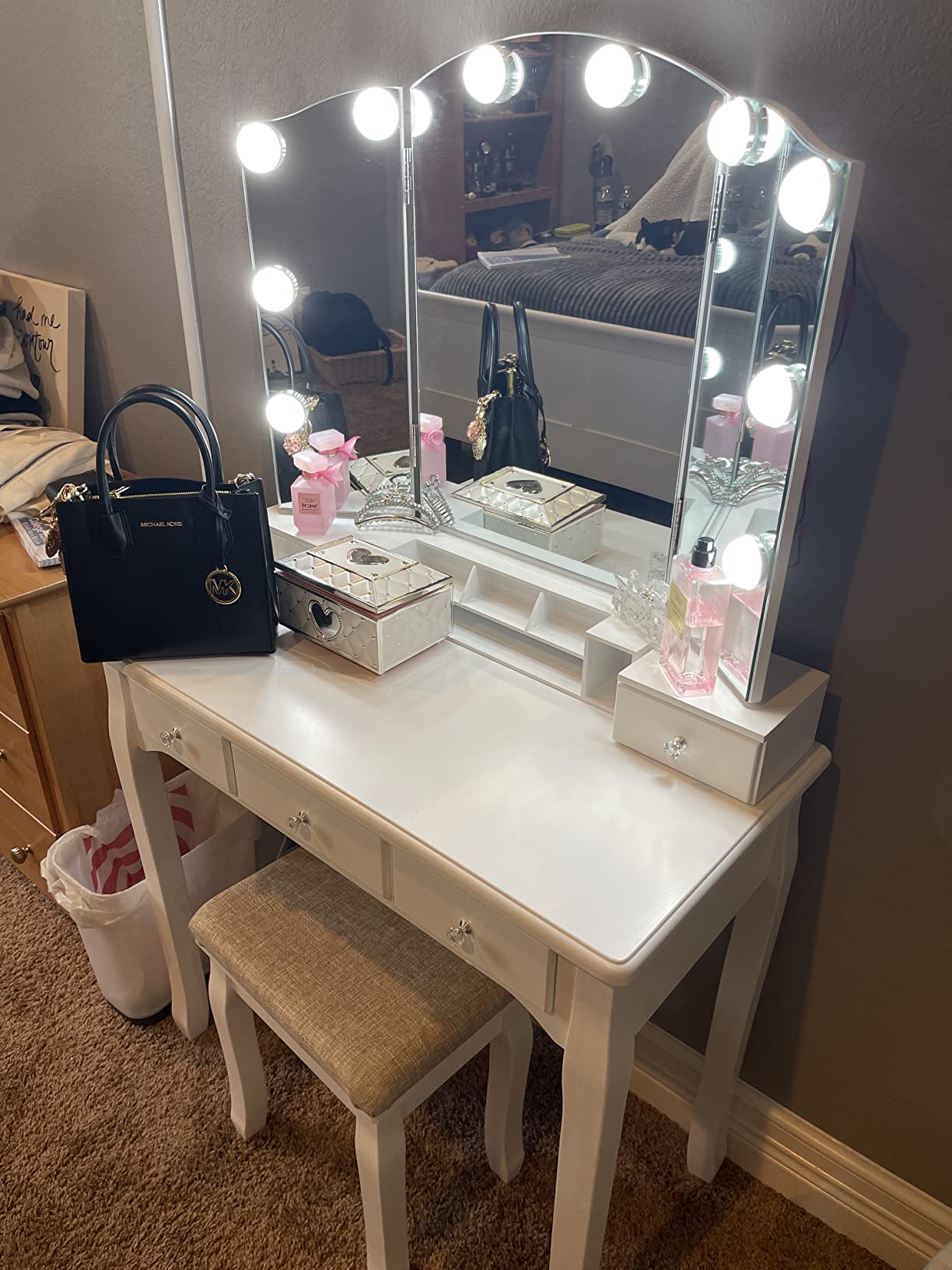 28/mo Finance BEWISHOME Vanity Set with Lighted Mirror, Makeup