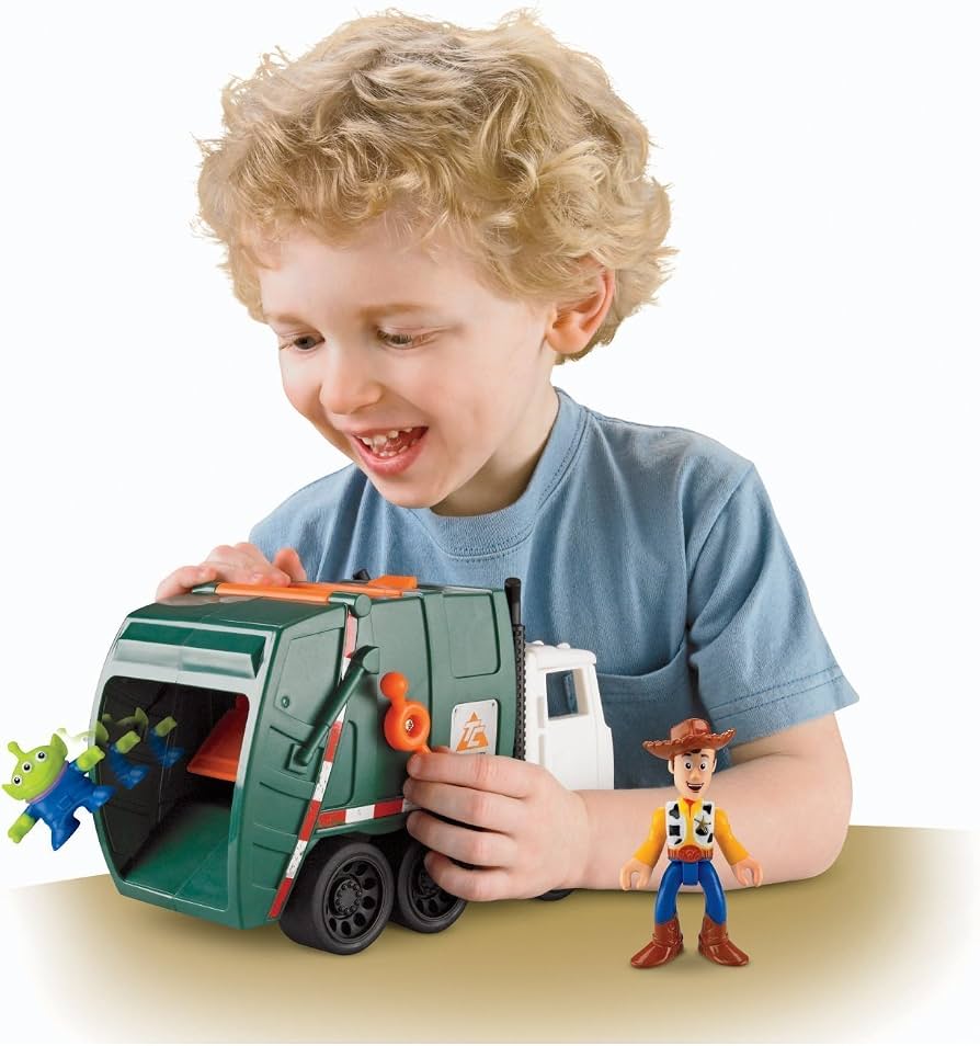 Amazon.co.jp: トイストーリー3 / ゴミ収集車！ スペースエイリアンが