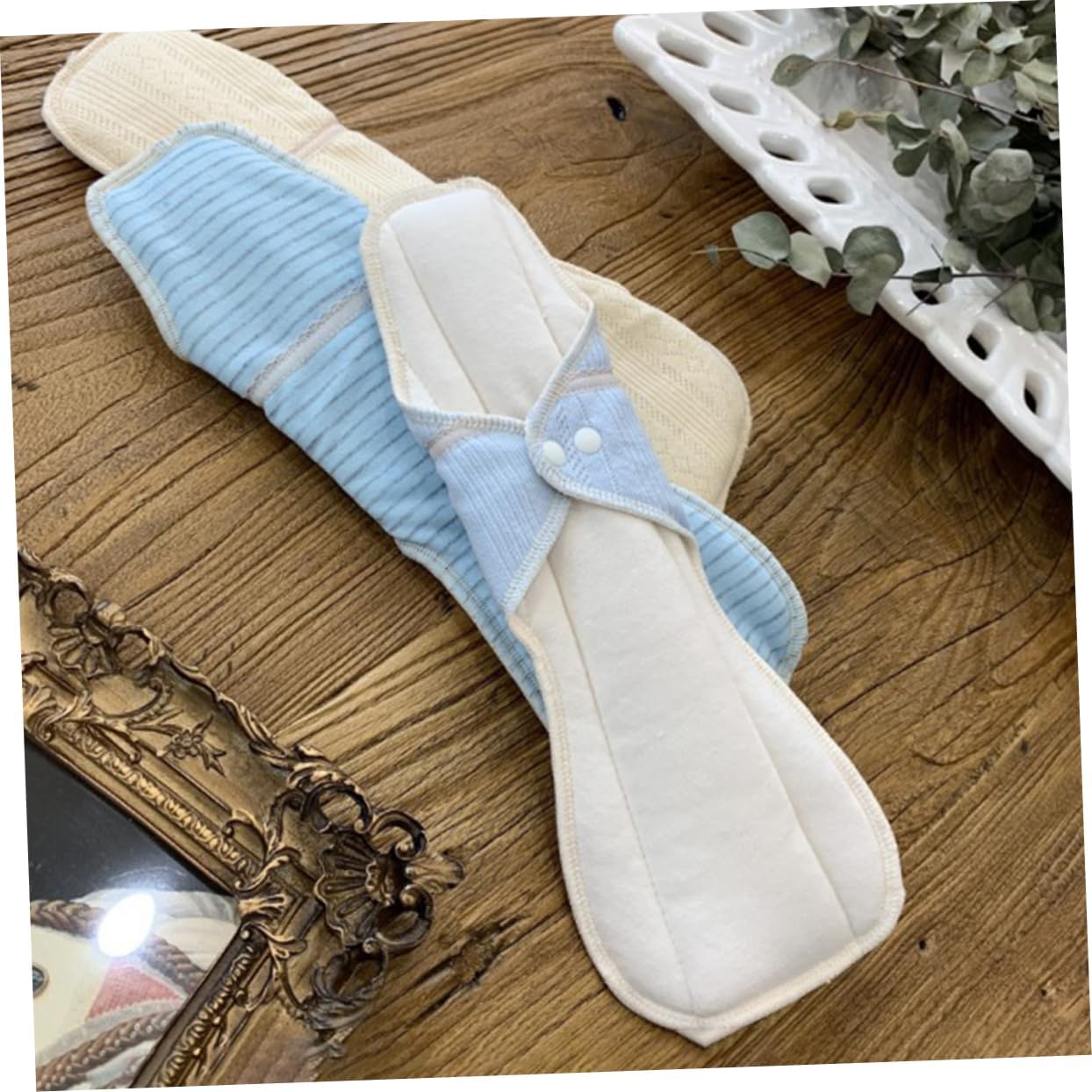 GARVALON 3pcs Reusable Cotton Menstrual Pad Washable Napkin for Night Comfortable Against Side Leakage Random Color for Women Period Care