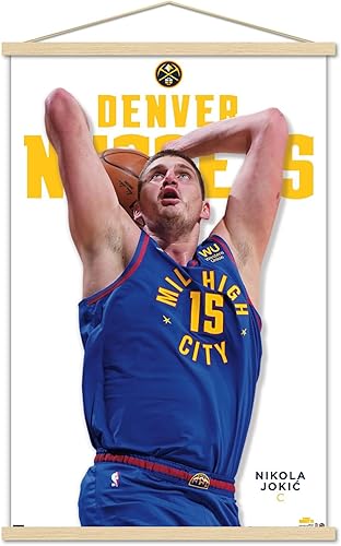Trends International NBA Denver Nuggets - Póster de pared Nikola Jokic Feature Series 23, 22.37 x 34.00 pulgadas, paquete de impresión y colgador de