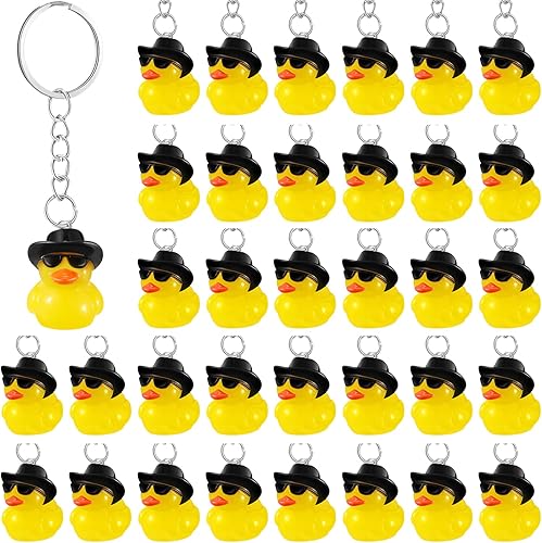 36 llaveros de pato a granel, vaquera, pato, recuerdos de fiesta, llavero de resina con sombrero de vaquero, lentes de sol, colgantes para regalo de