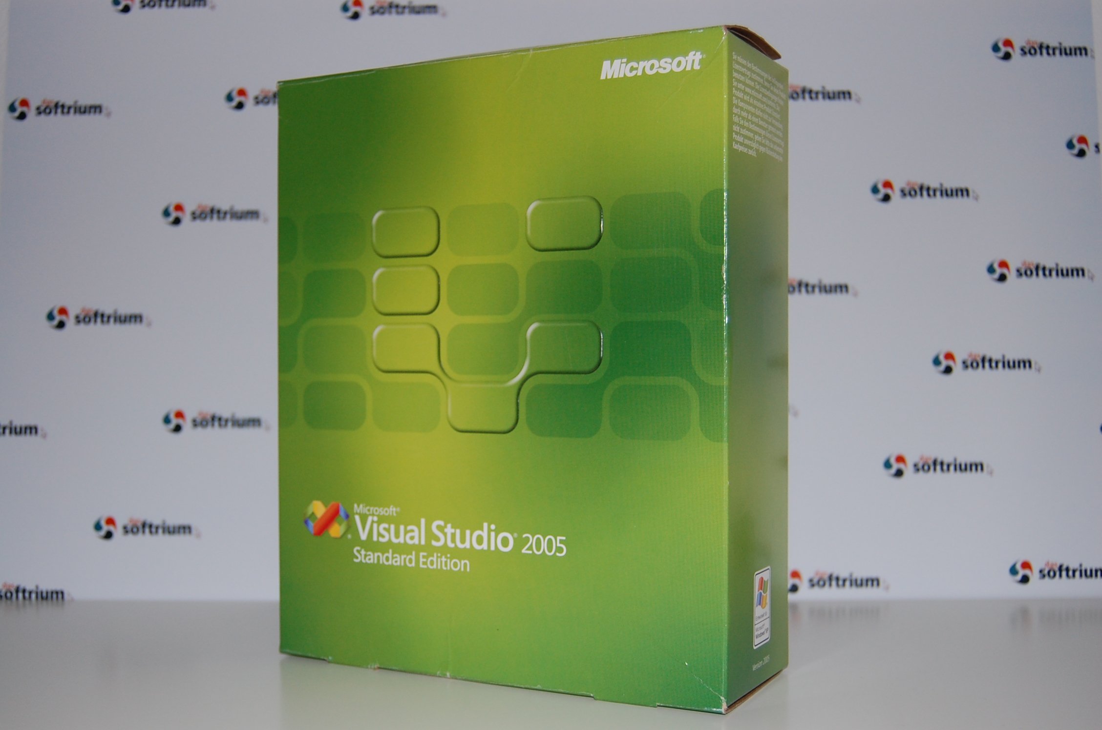MS Visual Studio Standard 2005 Win32 CD