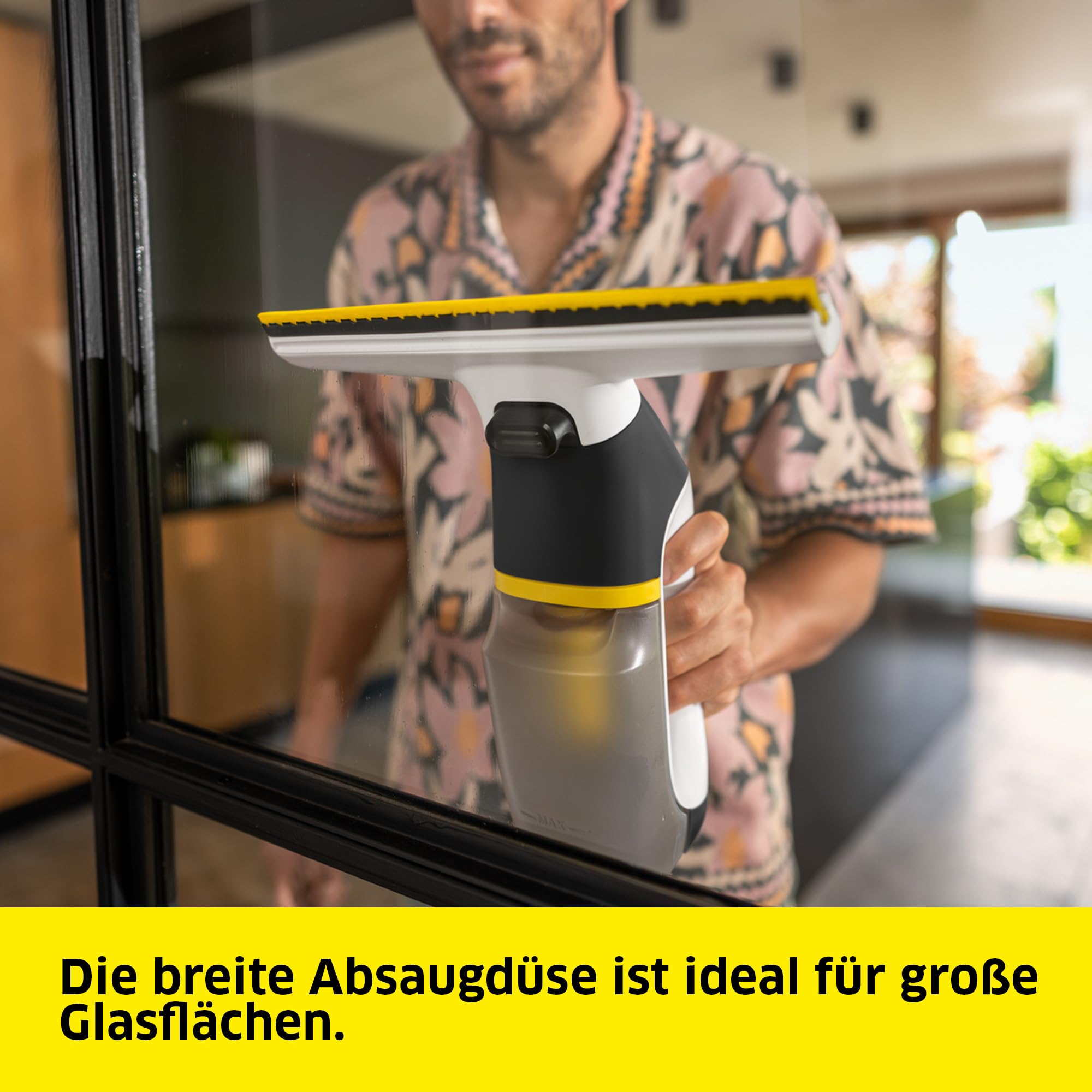 Kärcher Akku-Fenstersauger WV 3 Comfort Care, Laufzeit: 35 min, XXL-Schmutzwassertank: 200 ml, Absaugdüse (280 mm), Sprühflasche mit Mikrofaser-Wischbezug, Hook!It Duschhaken, 20 ml Fensterreiniger