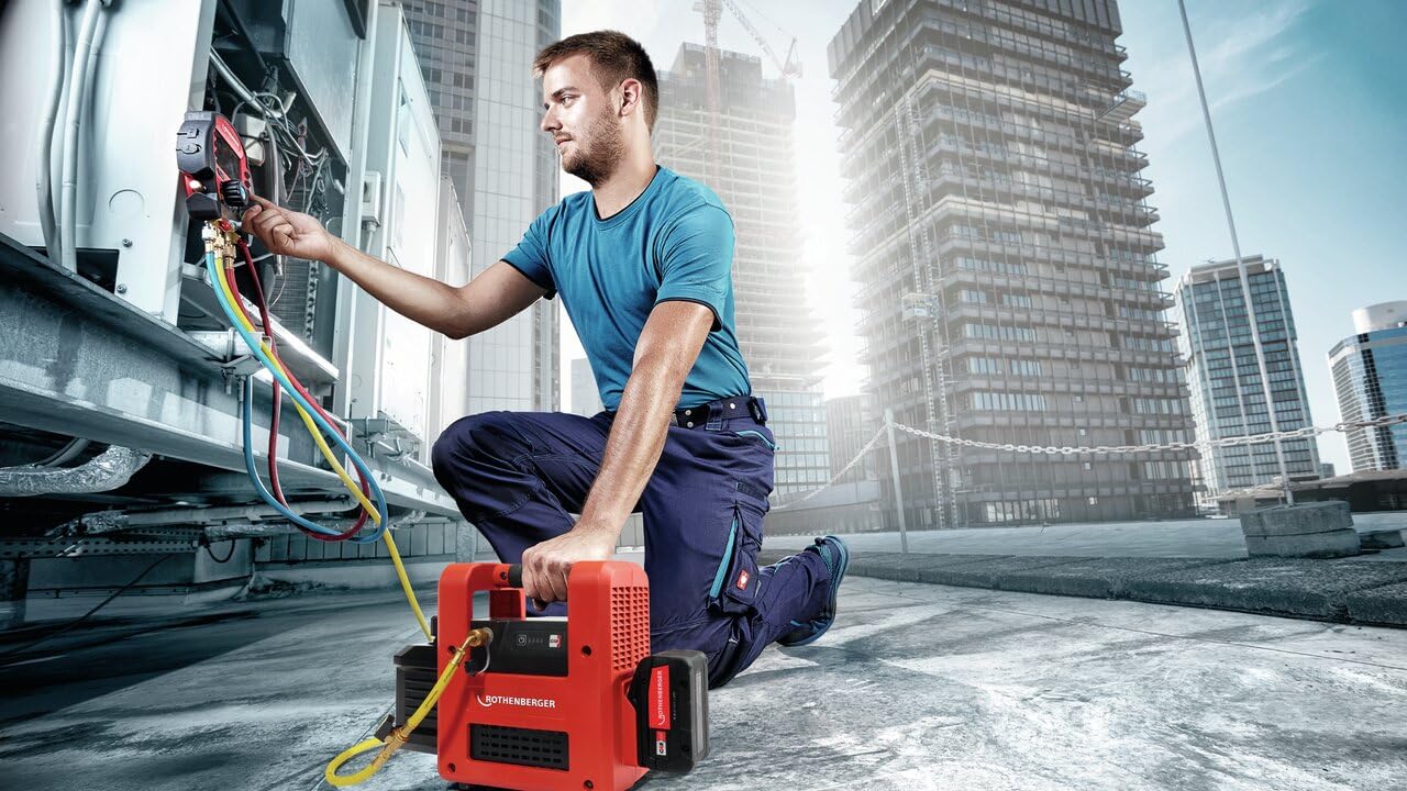 ROTHENBERGER ROAIRVAC R32 2.0 CL Basic Set Vakuumpumpe mit ROBUCKET | 1000003230 | Pumpe für Klimaanlagen, Kälteanlagen, Wärmepumpen