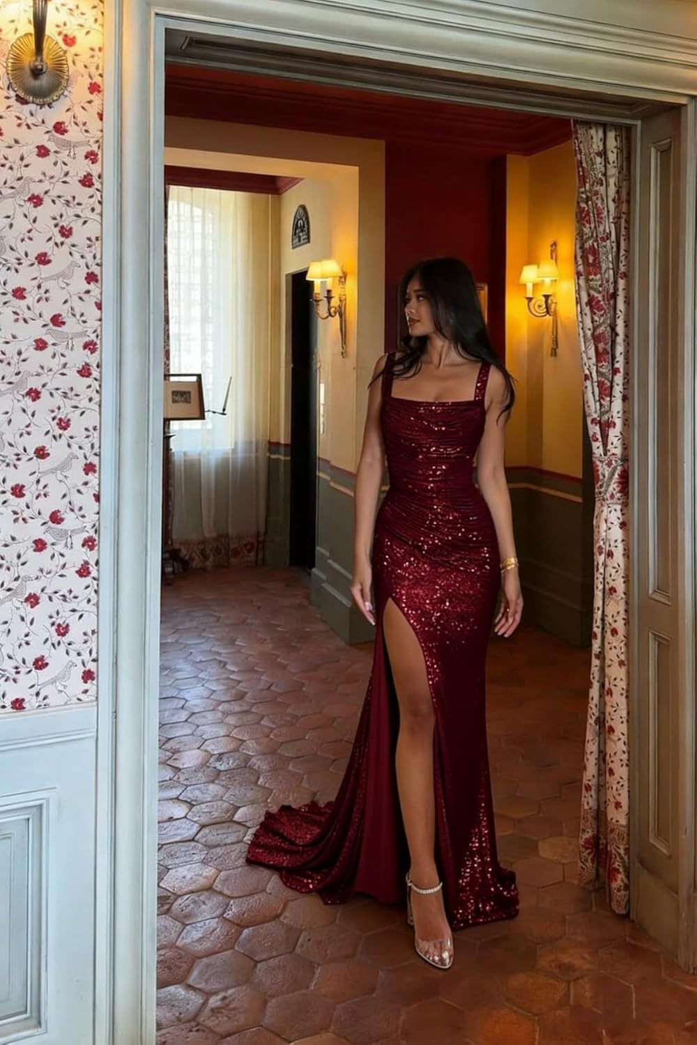 Sparkly Sequin Prom Dresses Square Neck Mermaid Pleated Long Formal Evening Gowns for Women with Slit