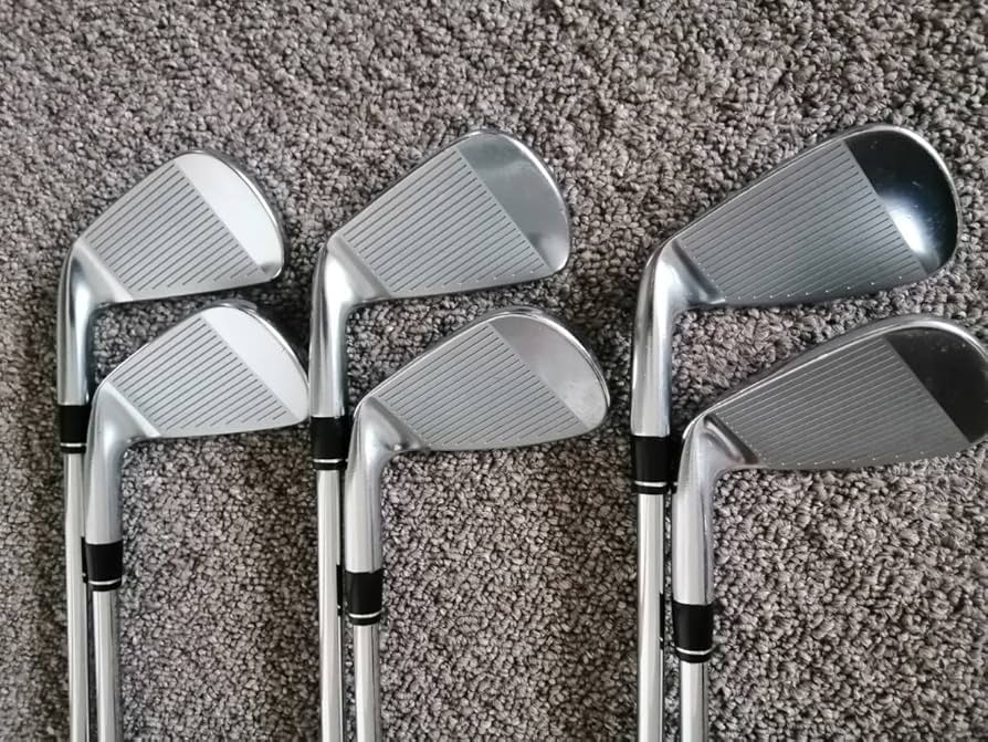 2011年モデルレガシーブラック アイアン PW〜5