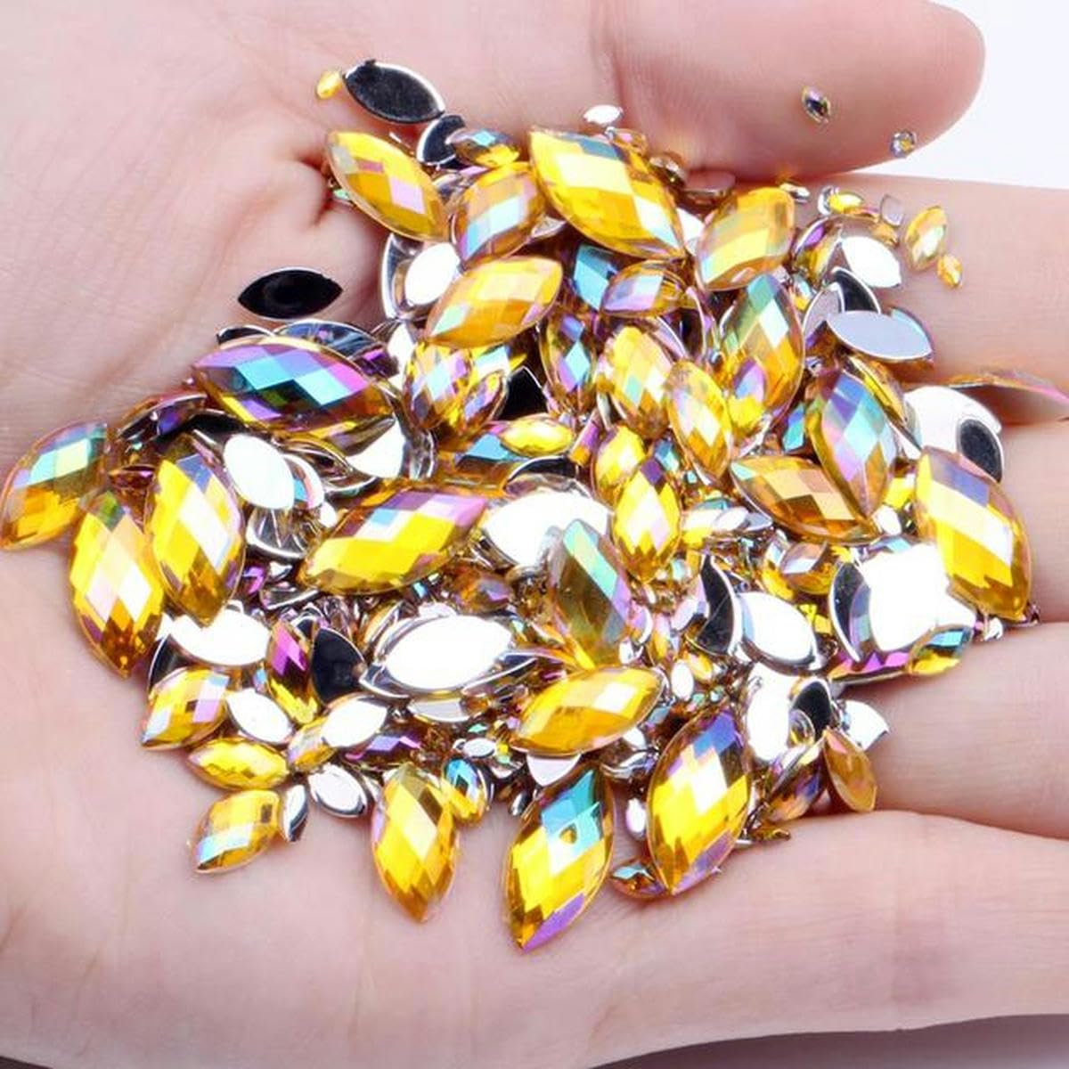 Marquise Earth Facets Lot de 100 strass à dos plat en acrylique Plusieurs tailles et couleurs AB À coller sur les robes Accessoires de décoration d'ongles - 03 Vert clair AB-4 x 8 mm 100 pièces 02 Or