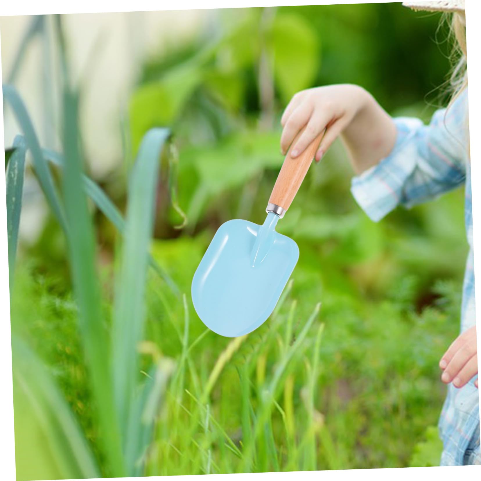 Set Attrezzi Giardinaggio Bambini 6 Pezzi Blu per Semina e Orto | Manico in Faggio, Secchio, Guanto e Annaffiatoio, per Giardino e Cortile