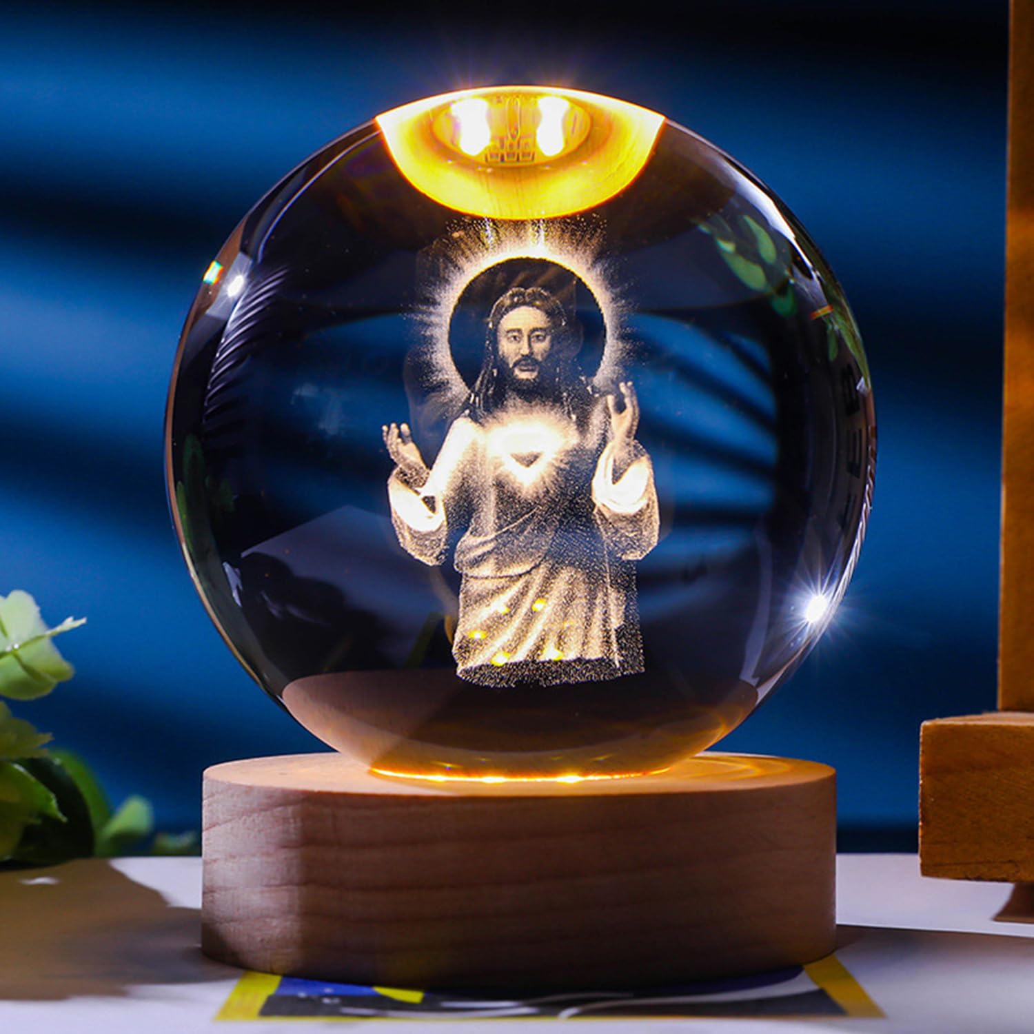Creative 3D Jesus Crystal Ball, Glass Crystal Ball with LED Night Light & Wooden Base, Crystal Religious Gifts with Jesus Statue, Crystal Ball Night Light for Home Office Christmas Decoration (A)
