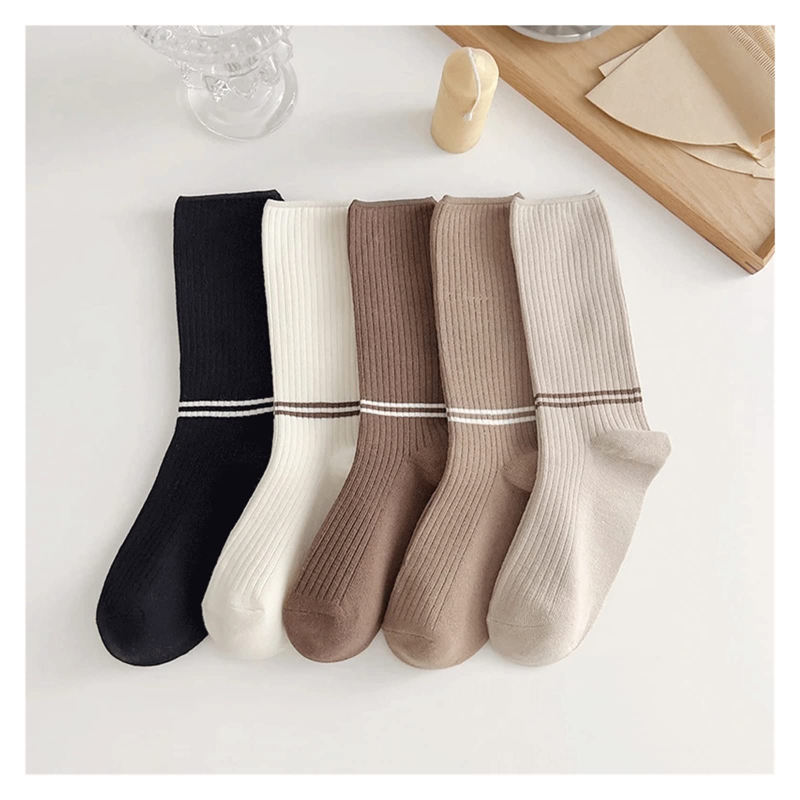 Chaussettes en coton pour enfants : idéales à l'école ou en balade par temps froid d'hiver