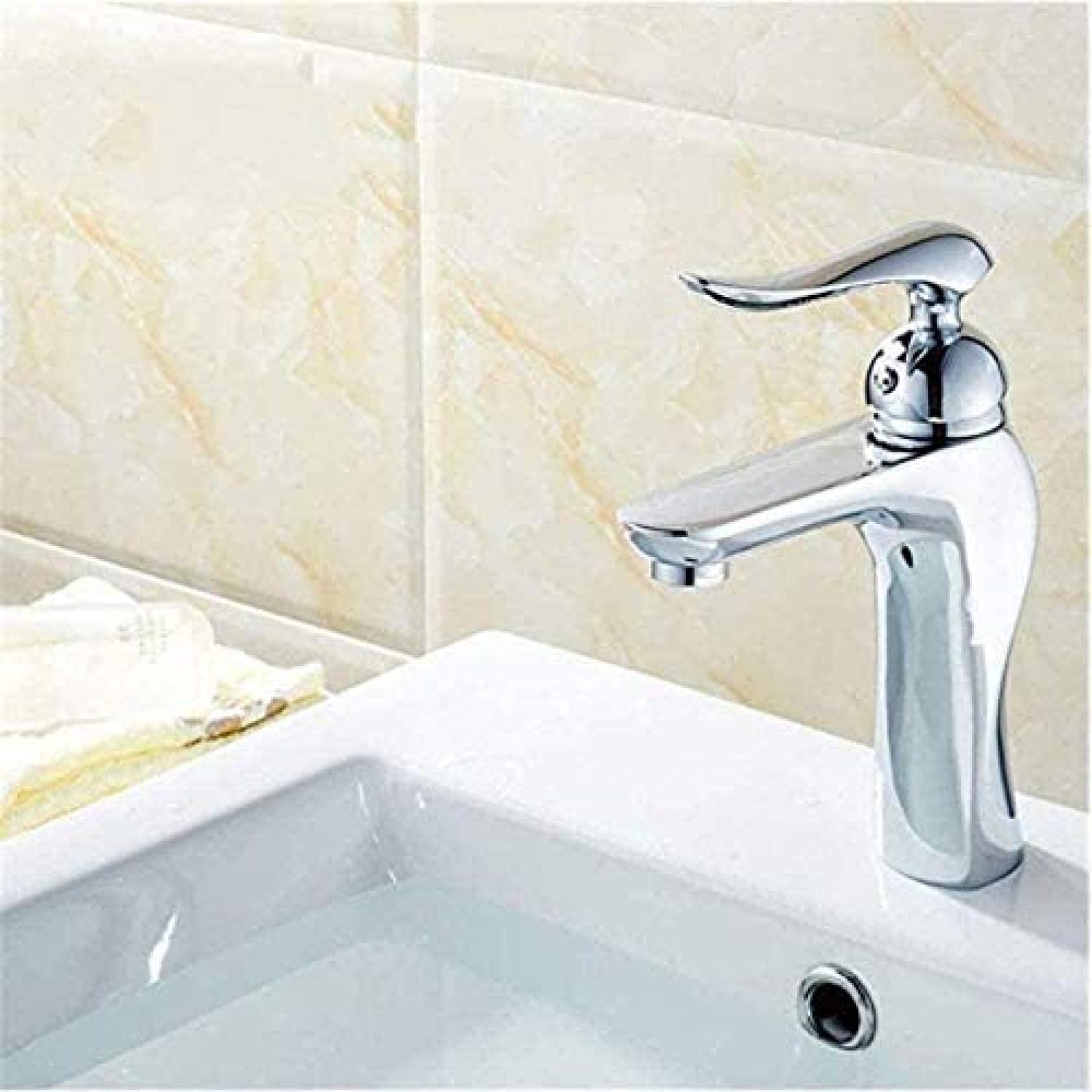 Rubinetto Set doccia nero Rubinetto per acqua calda e fredda in rame Soffione doccia per uso domestico Rubinetto per doccia a parete