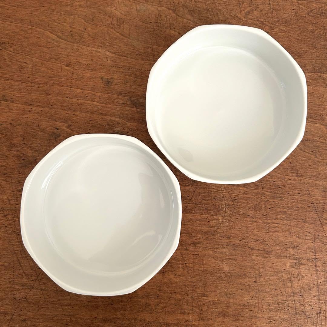 たち吉 橘吉 三段重 陶器 赤絵 色絵 松竹梅 兎 重箱 段重 器 物入 たち吉 橘吉 赤絵花紋 三段重 お正月 おせち 蓋付き中鉢 重箱 古