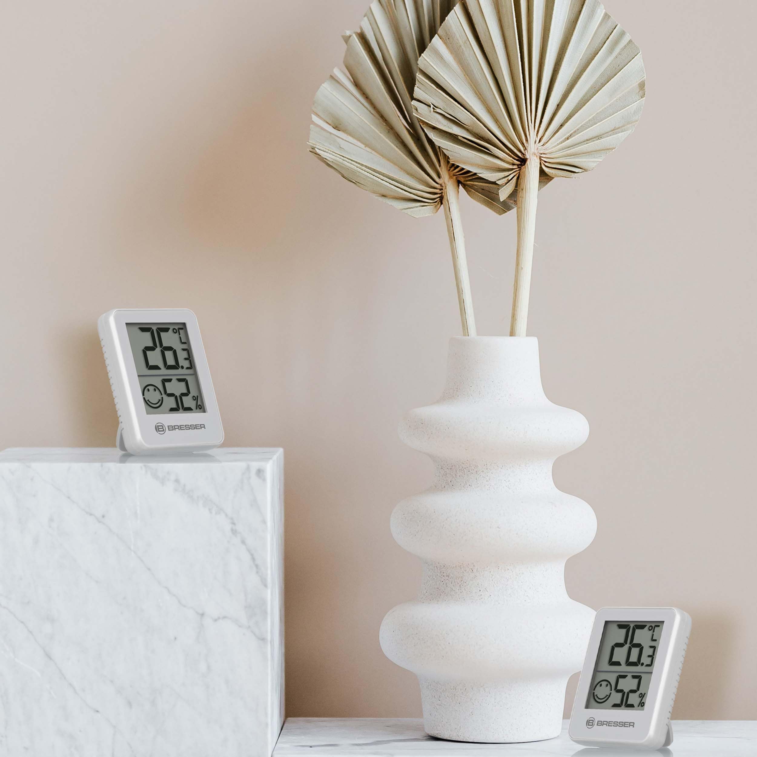Bresser Termómetro higrómetro Temeo Hygro Indicator, juego de 3 unidades para instalación o montaje en pared con indicador de temperatura ambiente, blanco, 4,5 x 1,6 x 5,8 cm, blanco, pantalla 4,98 cm — view 4