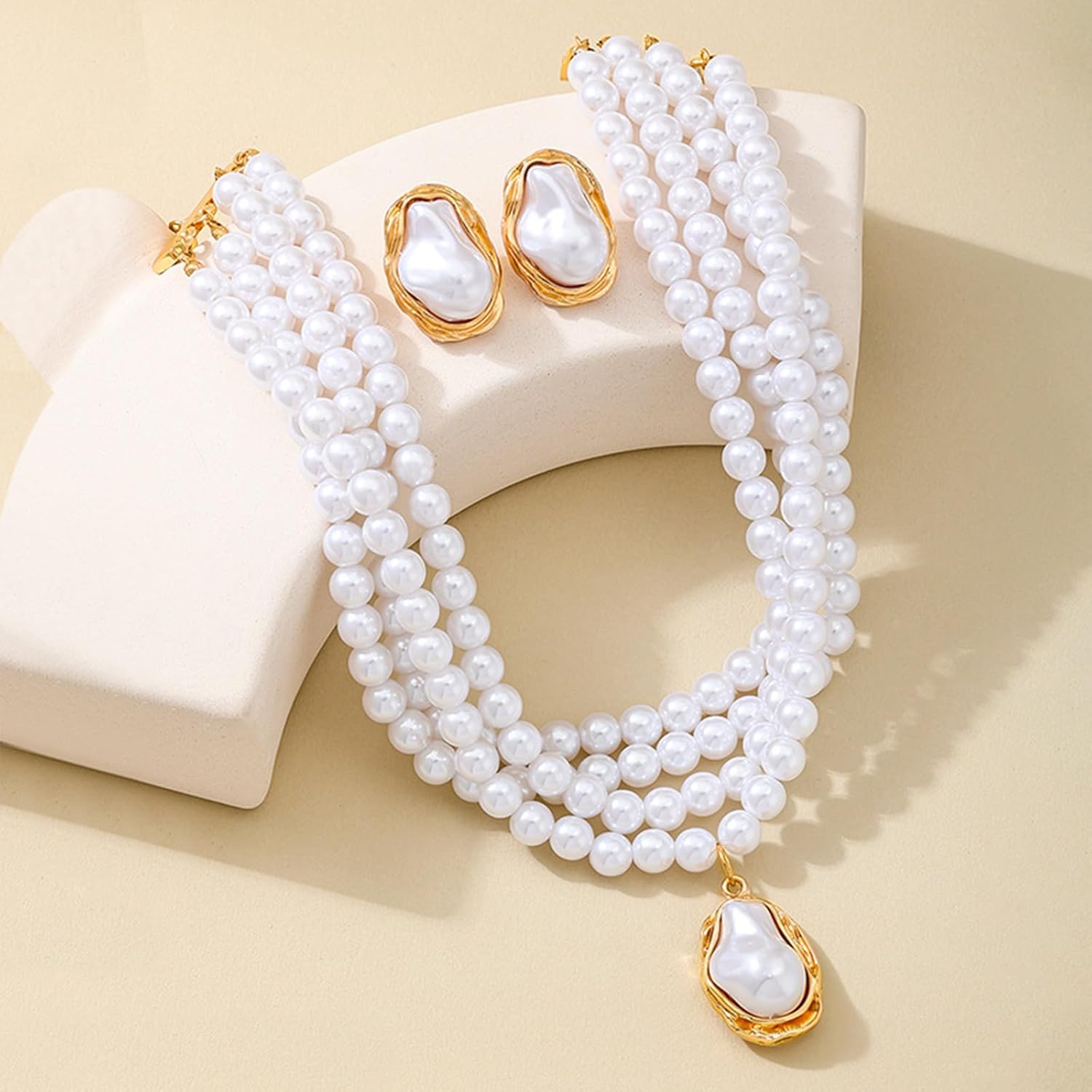 Chunky Pearl Necklaces for Women Gold Pearl Choker Necklace and Earrings Set Pearls Set Jewelry for Women - Image 5