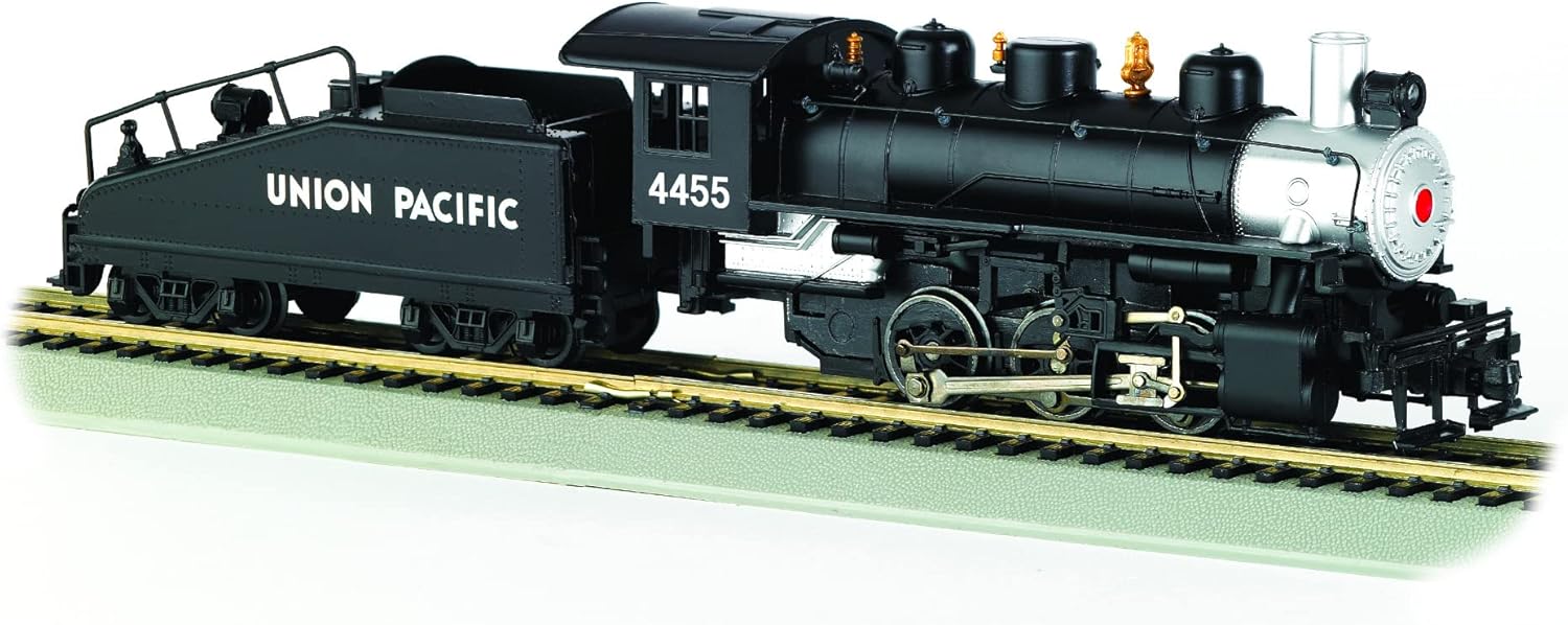 Bachmann Trains - USRA 0-6-0 w/Smoke & Slope Tender - U.P.® #4455 (Silver & Black) - HO Scale
