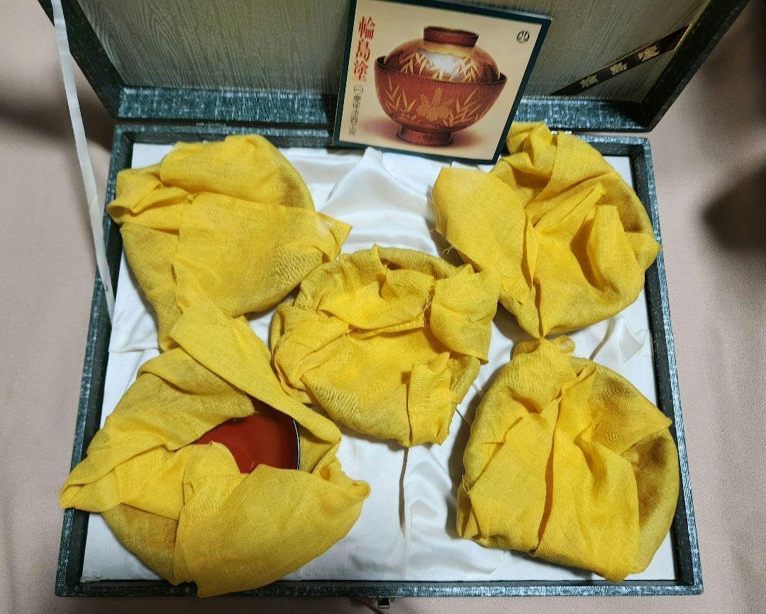 2.5万を半値津軽塗夫婦椀 新品2.5万❗️津軽塗夫婦椀 新品2.5万