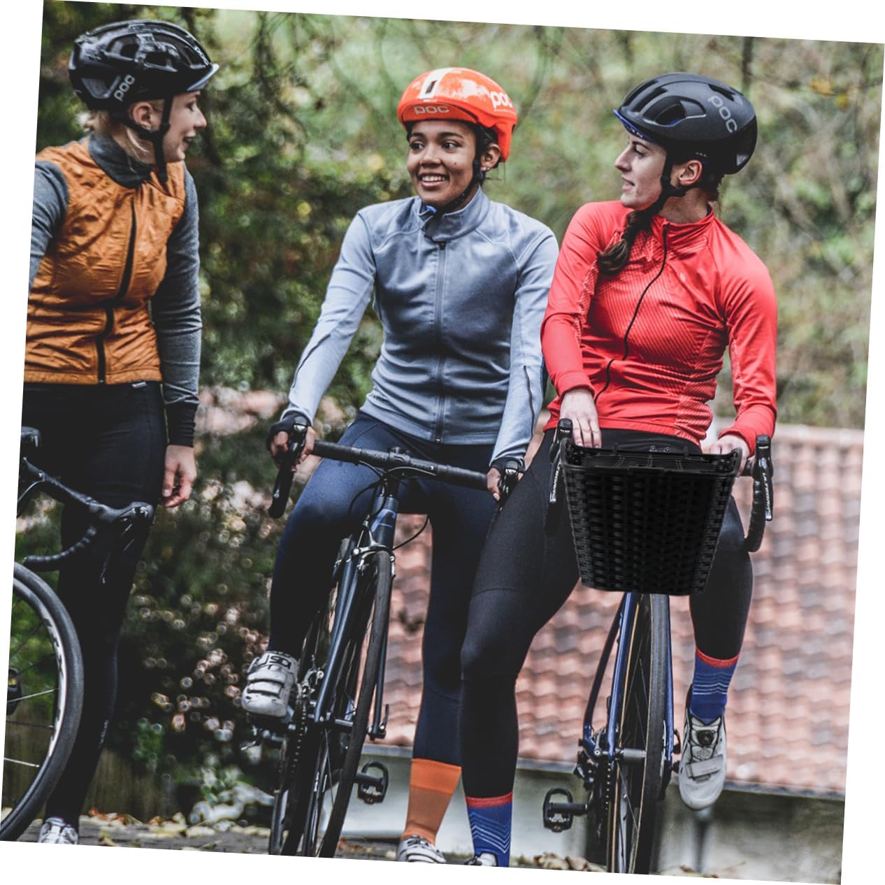 VICASKY 1Pc Black Imitated Rattan Woven Plastic Bike Basket with Cover Durable Storage for Electric and Bicycles for Leisurely Rides and Capacity Needs