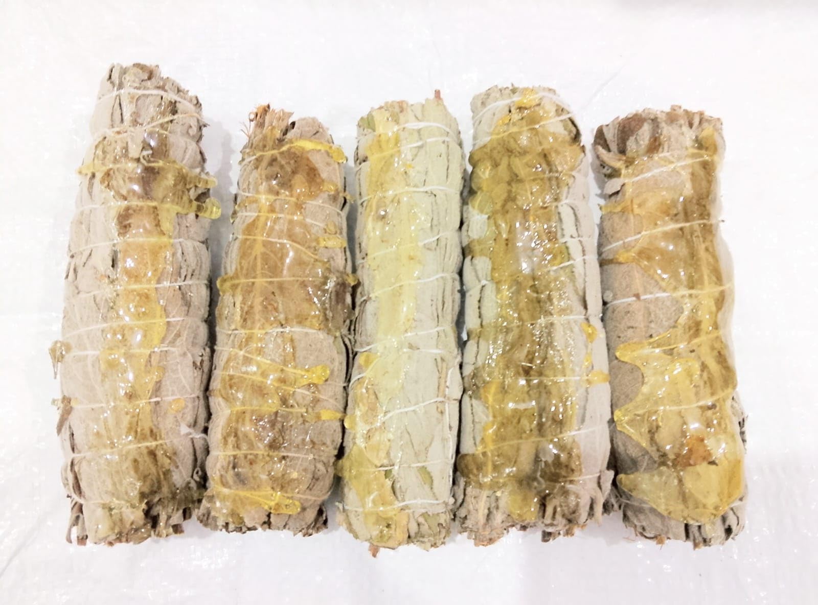 DEVSUDH Organic Himalayan White SAGE with Premium Copal Smudge Sticks|Crown Chakra|Each Length 16 cm,Weight 35-40 gm|Yoga,Meditation,Reiki,Auspicious Ritual,Brings Positivity| (Pack of 5)