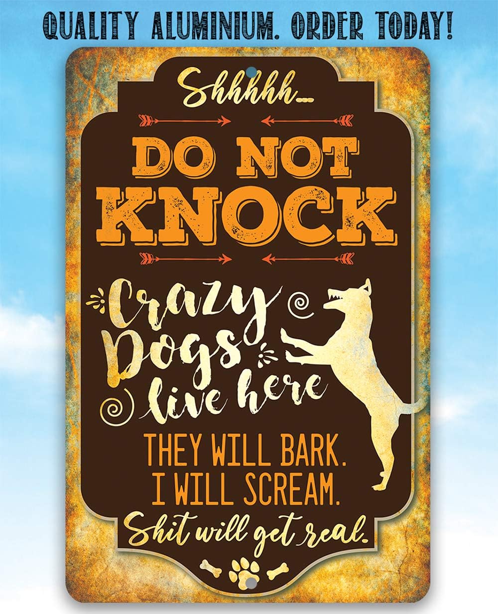 Crazy Dogs Live Here Metal Sign – Funny Dog Wall Decor for Home – Indoor/Outdoor Pet Sign – Rustic Decorative Accent for Entryways, Yards, or Living Spaces