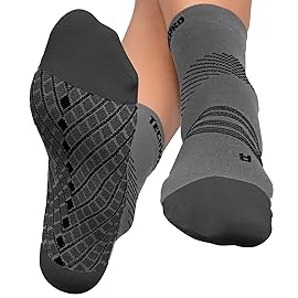 TechWare Pro Plantar Fasciitis Sock - Women and Mens Compression Socks with Targeted Cushioning. Ankle and Arch Support with Cushion Neuropathy Socks. Gry/Blk L