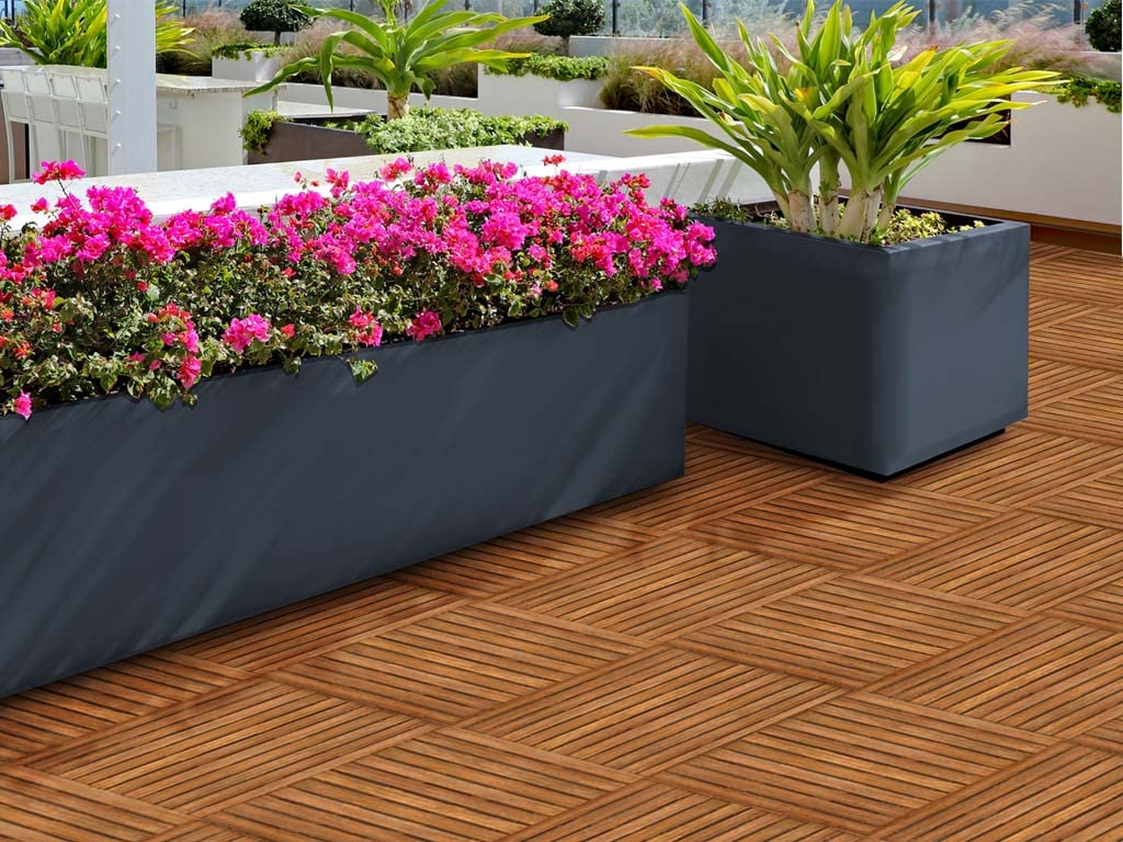 Terrassenfliese Bangkirai | 1 Stück x 100 x 100 x 2,4 cm = 1 m² | Fein Geriffelt | Holzfliese | Terrassenfliesen aus Bangkirai-Holz | Beständiger Balkon-Bodenbelag | 14 Latten