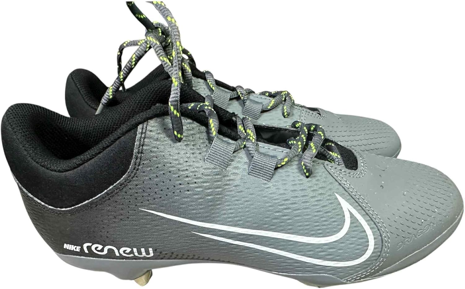 Nike Women's Hyperdiamond 4 Pro Metal Fastpitch Softball Cleats