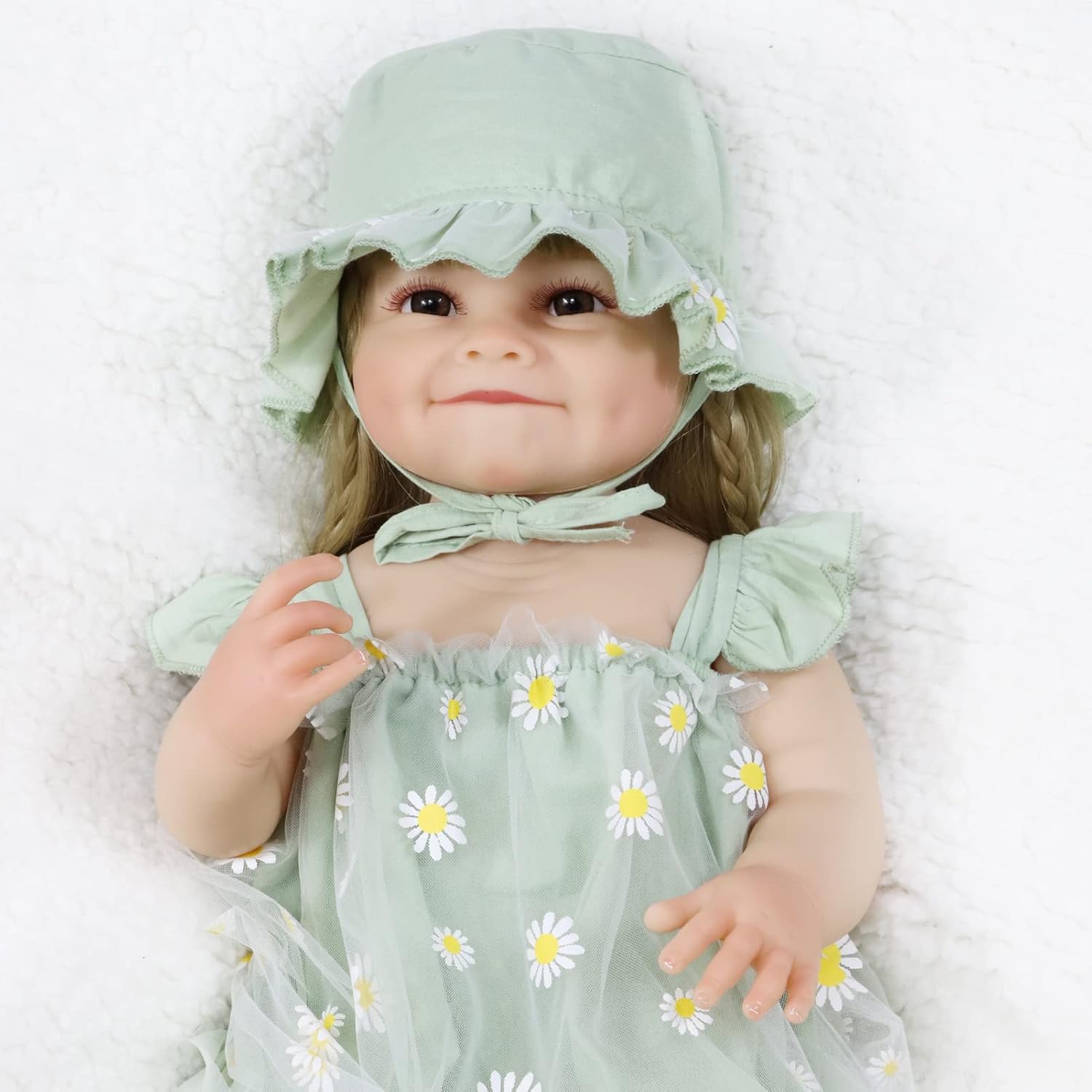 22 Inch Lifelike Reborn Girl Baby Dolls, Realistic Silicone Full Body Newborn Baby Doll, Look Real Girl with Accessories, Weighted Soft Toy Gift for 3+