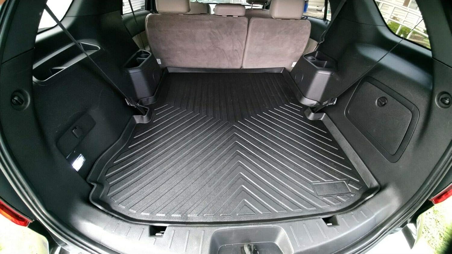 Cargo Liner – Trunk Mat for Ford Explorer 2011-2019 – Weather-Resistant Trunk Mats for Cars with Raised Lip – Non-Slip Car Trunk Mat Rubber – Easy to Install – Laser Pre-Cut Design Cargo Liner – Trunk Mat for Ford Explorer 2011-2019 – Weather-Resistant Trunk Mats for Cars with Raised Lip – Non-Slip Car Trunk Mat Rubber – Easy to Install – Laser Pre-Cut Design