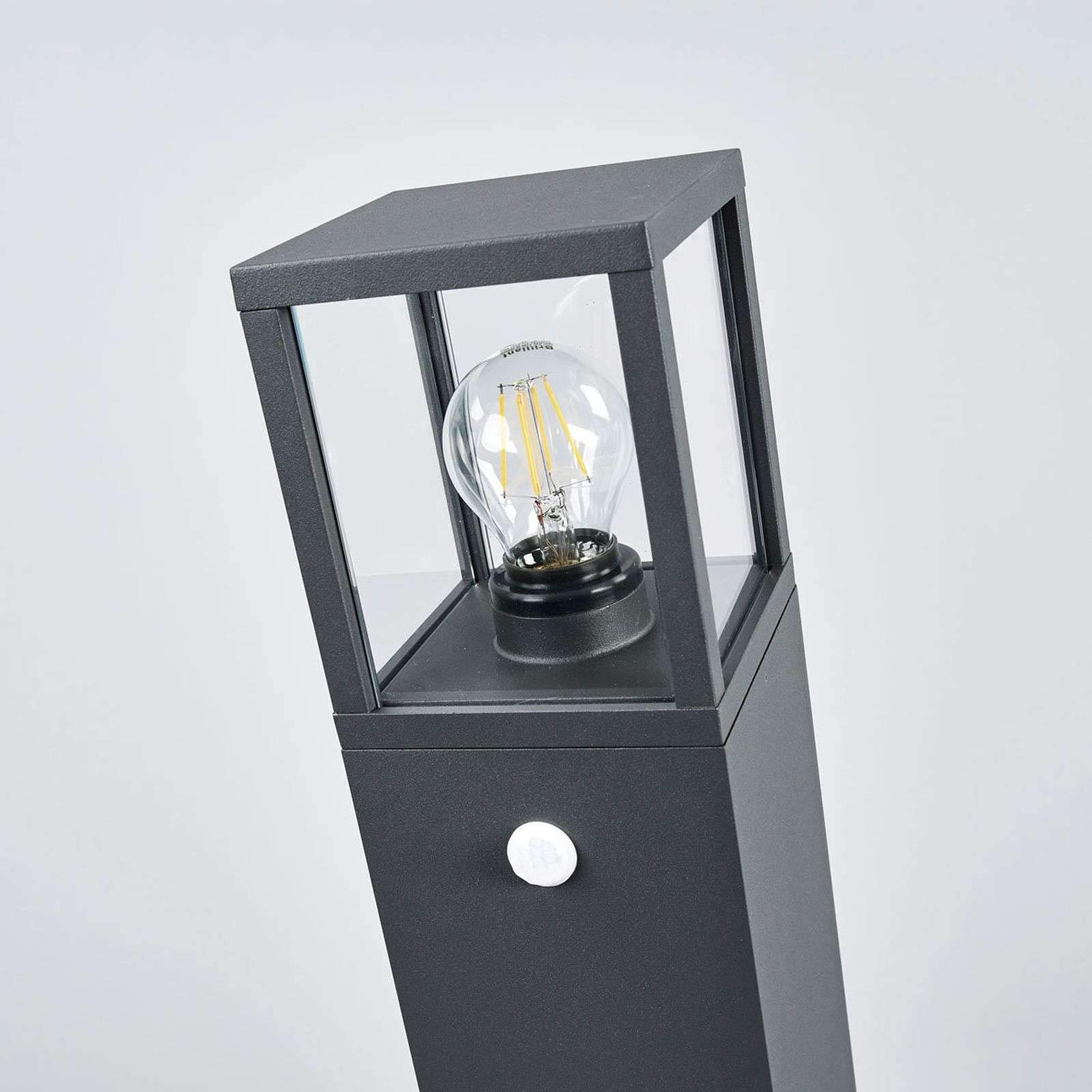 Lucande s³upek ogrodowy 'Klemens' z czujnik ruchu, stylnowoczesny, kolor czarny, aluminium, IP54, ¿arówka E27