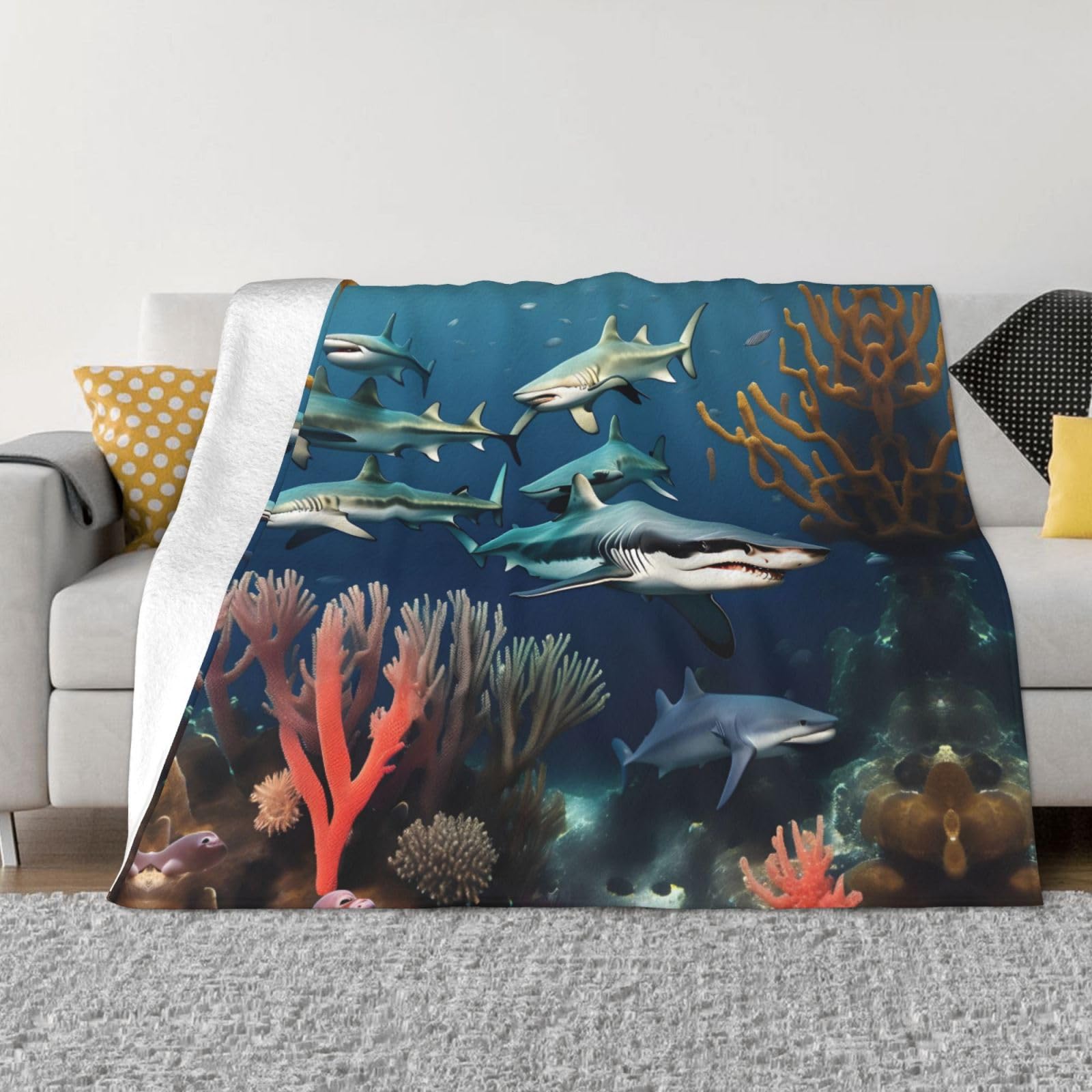 Couverture en flanelle requins pour vos soirées cinéma et camping