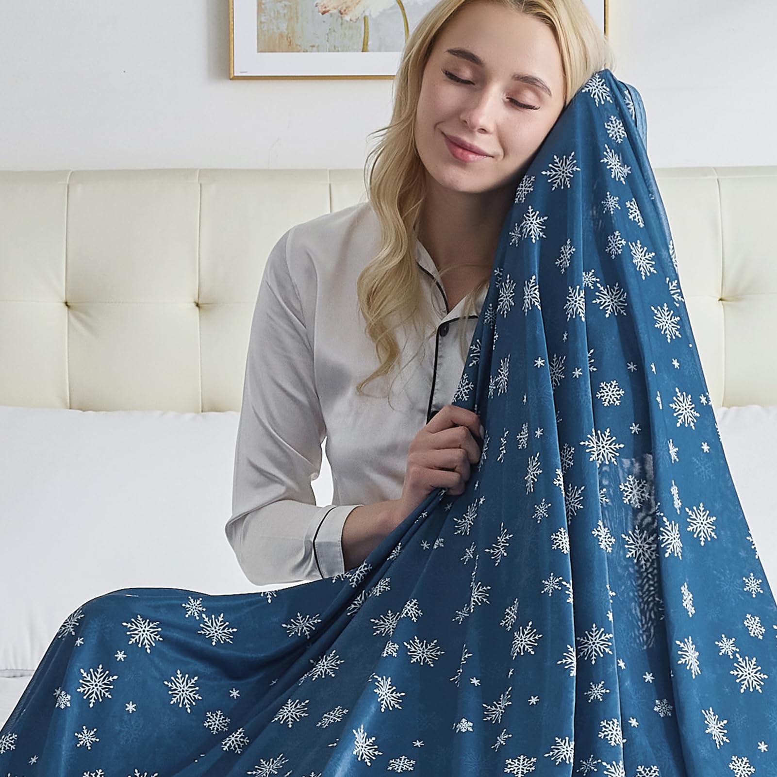 Cooling Blanket for Hot Sleepers -Thin Summer Cooling Blanket Queen Size, Q-Max >0.5 Lightweight Cooling Throw Blanket for Bed, Couch, or Sofa -Snowflake Cool Blankets, (Deep blue, Queen 228 x 228cm)